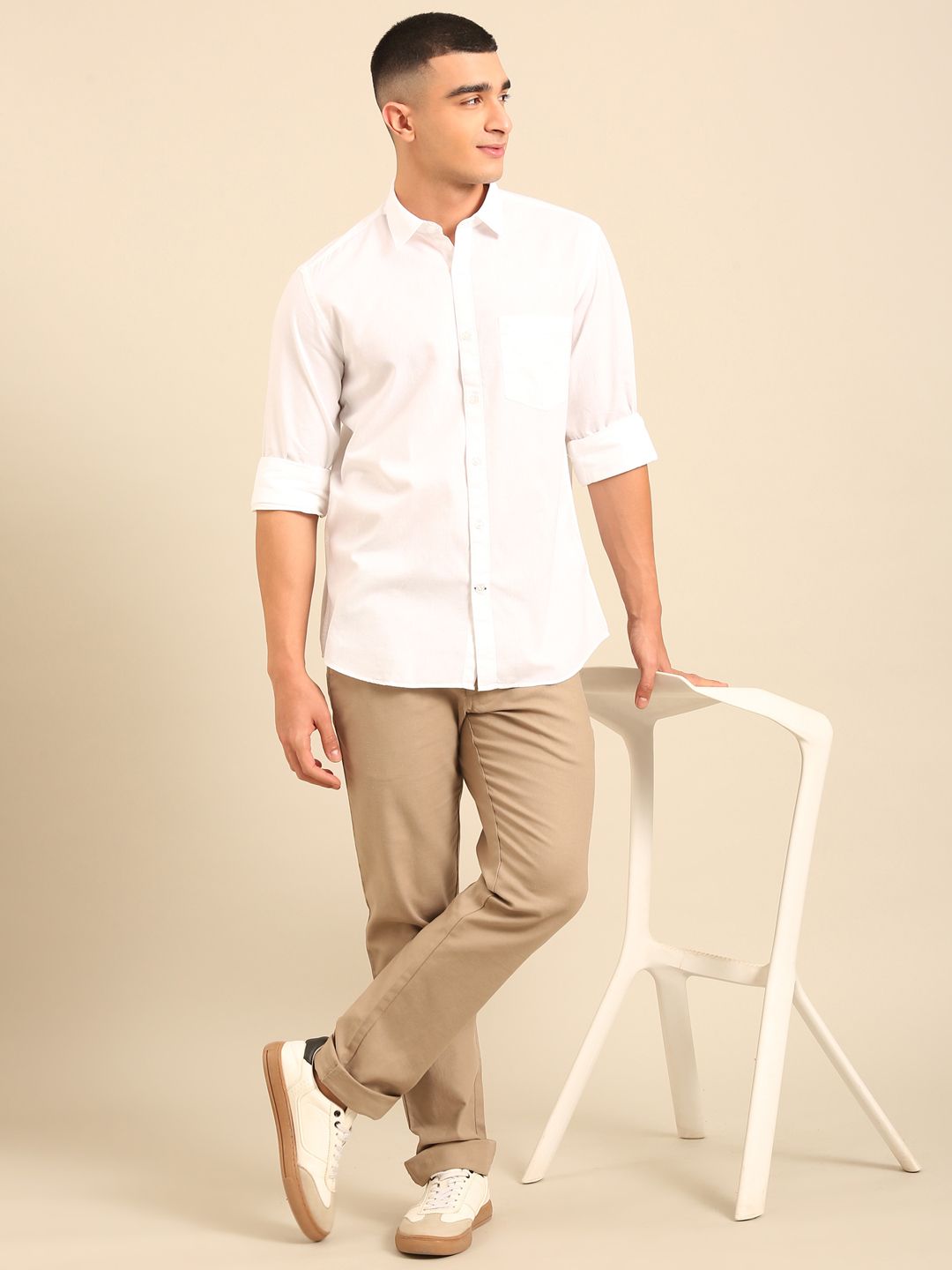 Cavallo By Linen Club Men's Full Sleeve Contemporary Fit Linen-Cotton Solid Shirt