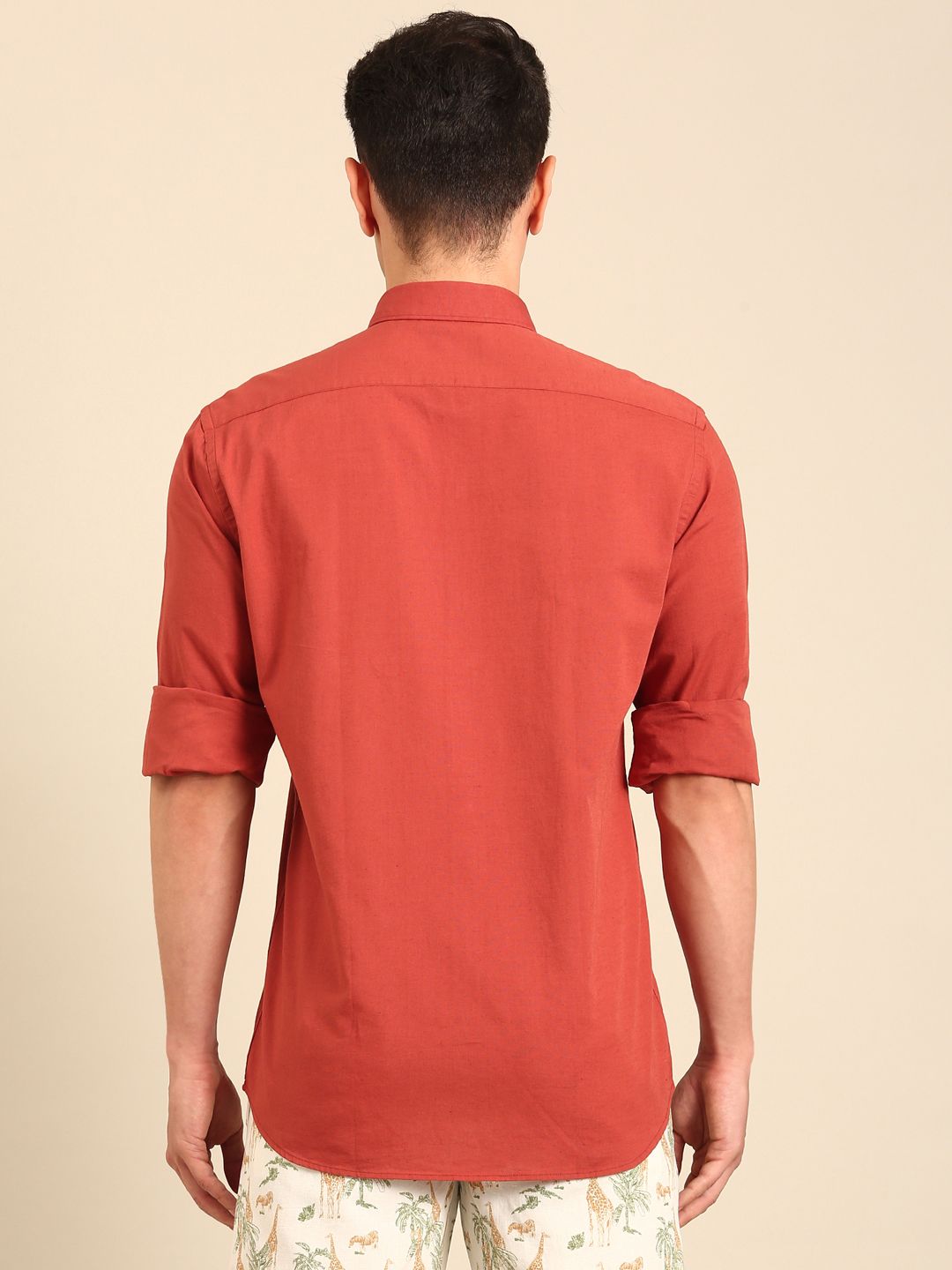 CAVALLO by Linen Club Men's Blended Linen Red Solid Contemporary Fit Full Sleeve Casual Shirt