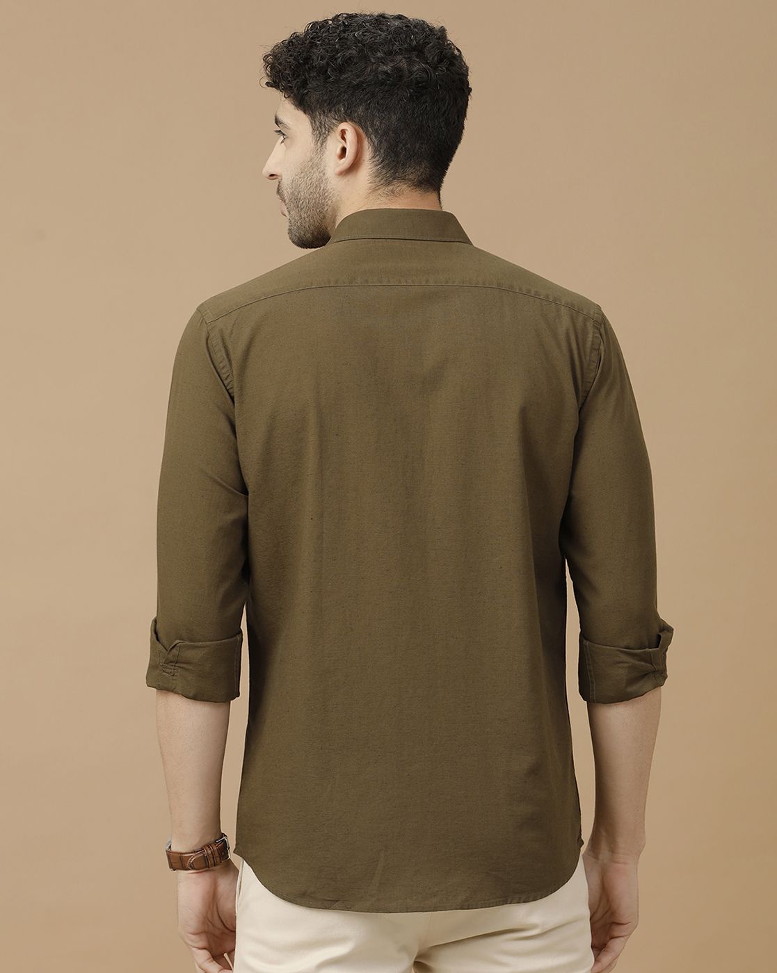Men's Blended Linen Brown Solid Contemporary Fit Full Sleeve Casual Shirt