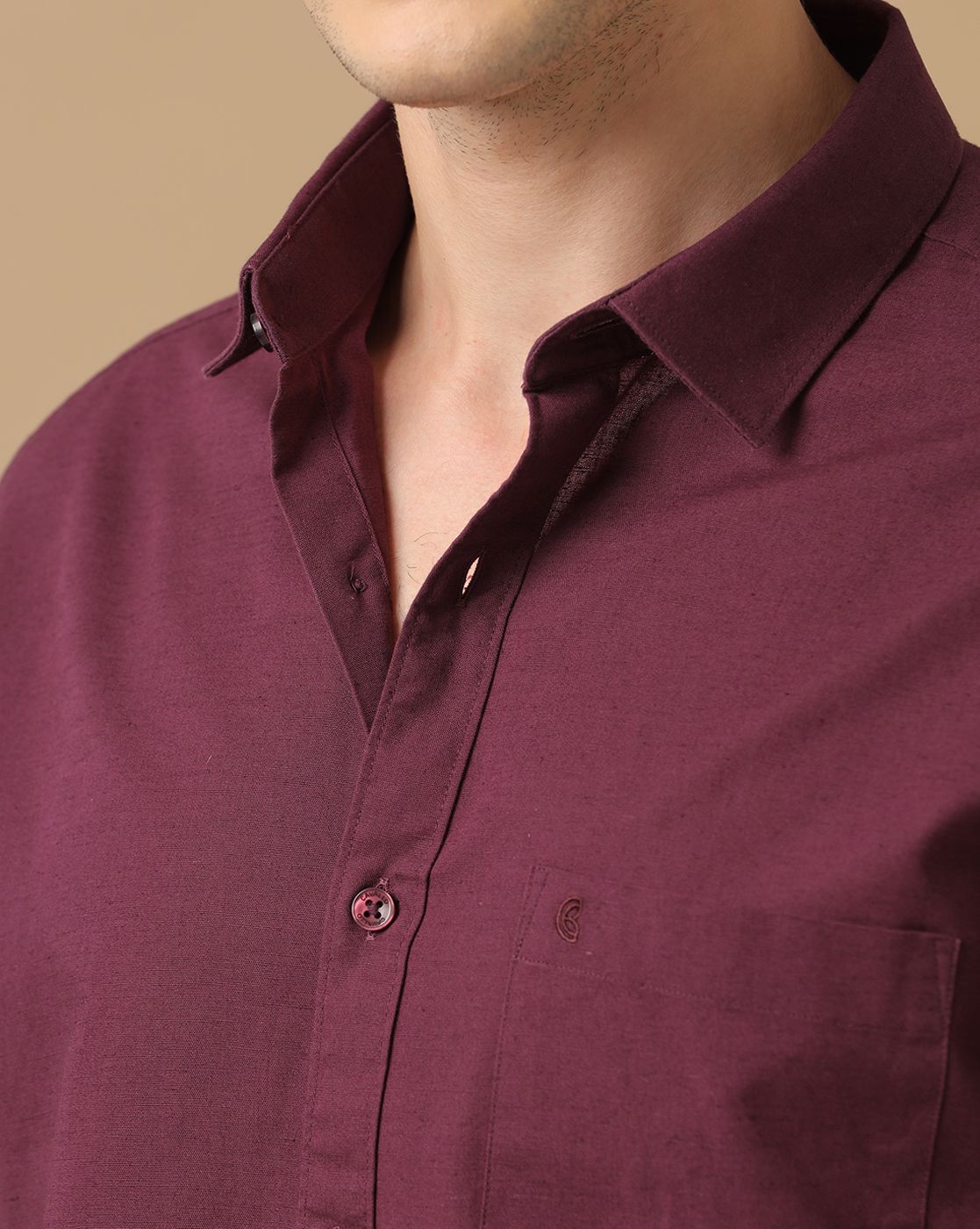 Men's Blended Linen Purple Solid Contemporary Fit Full Sleeve Sleeve Casual Shirt