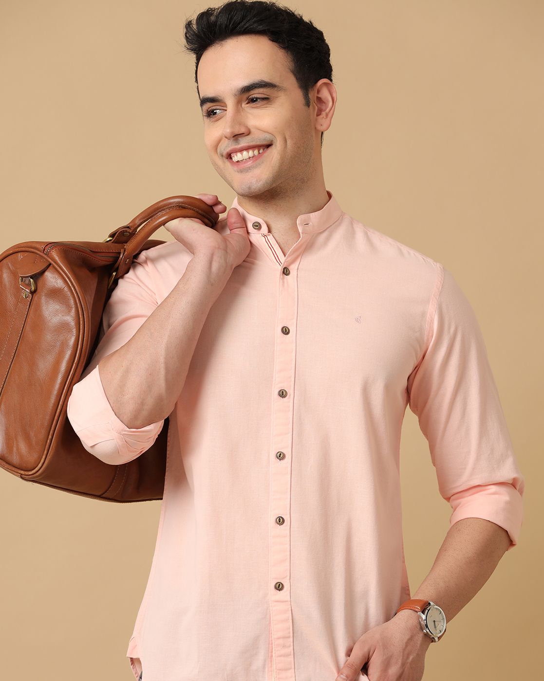 Cavallo By Linen Club Men's Pink Solid Contemporary Fit Full Sleeve Casual Shirt