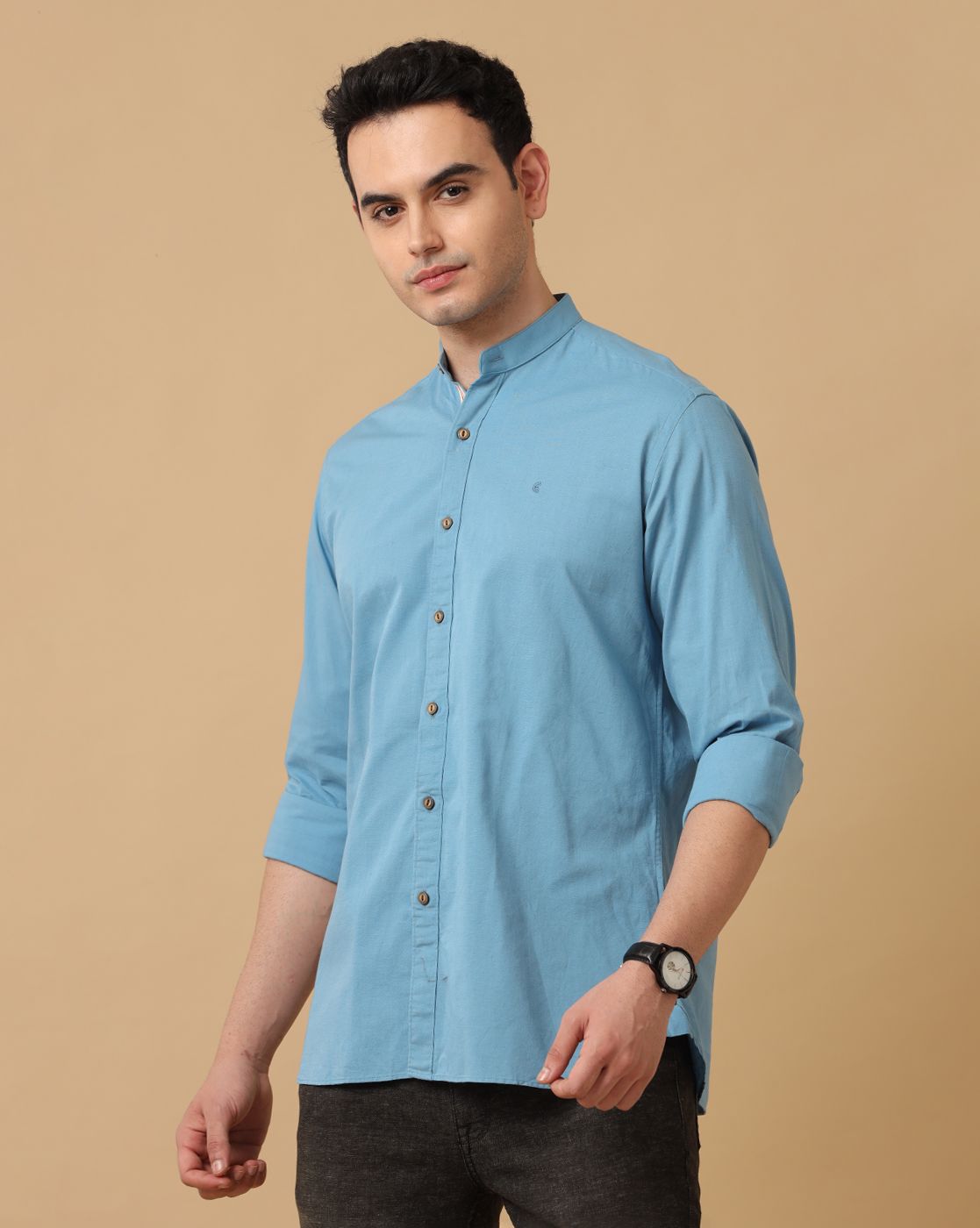 Cavallo By Linen Club Men's Blue Solid Contemporary Fit Full Sleeve Casual Shirt