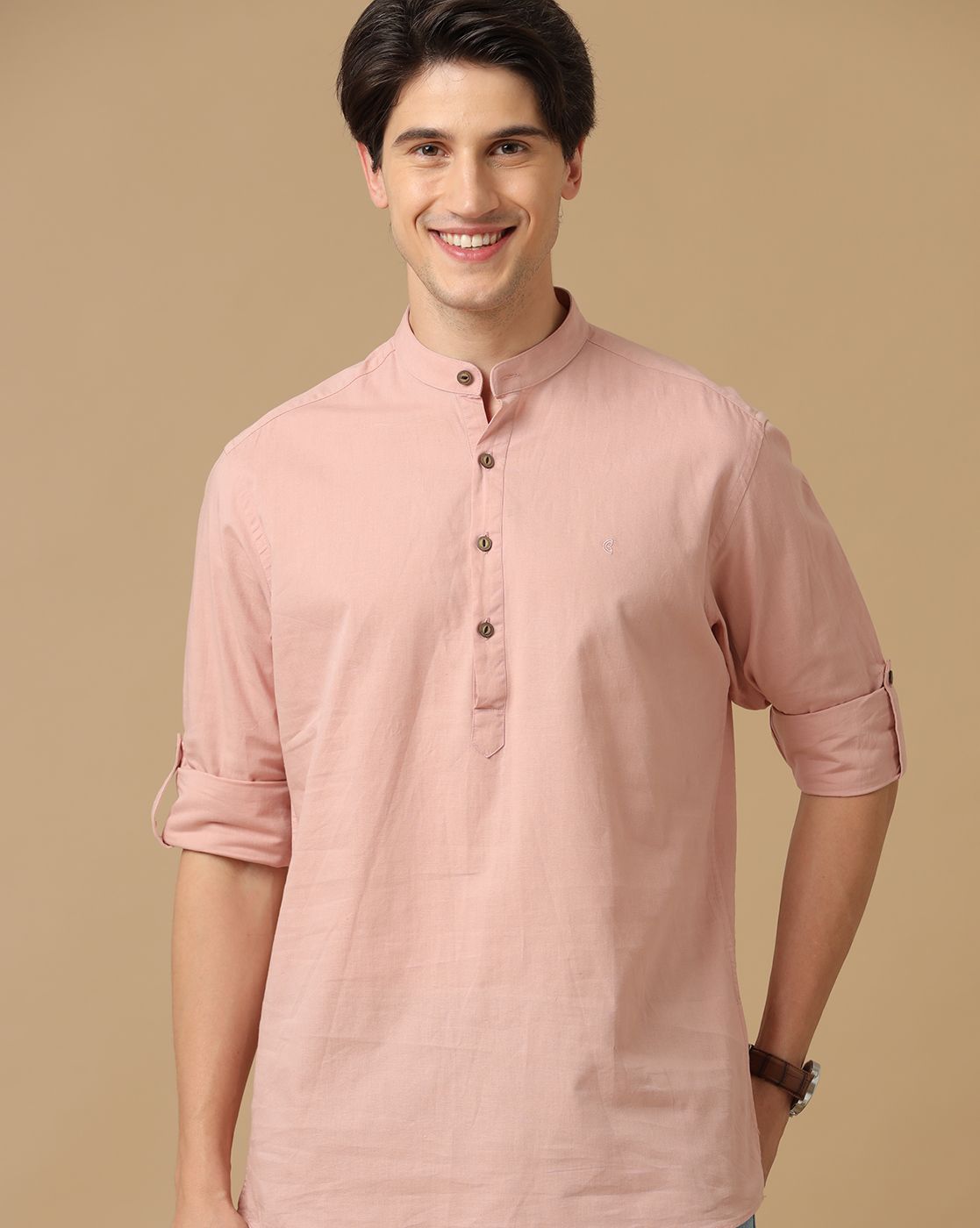 Men's Blended Linen Peach Solid Contemporary Fit Full Sleeve Casual Shirt