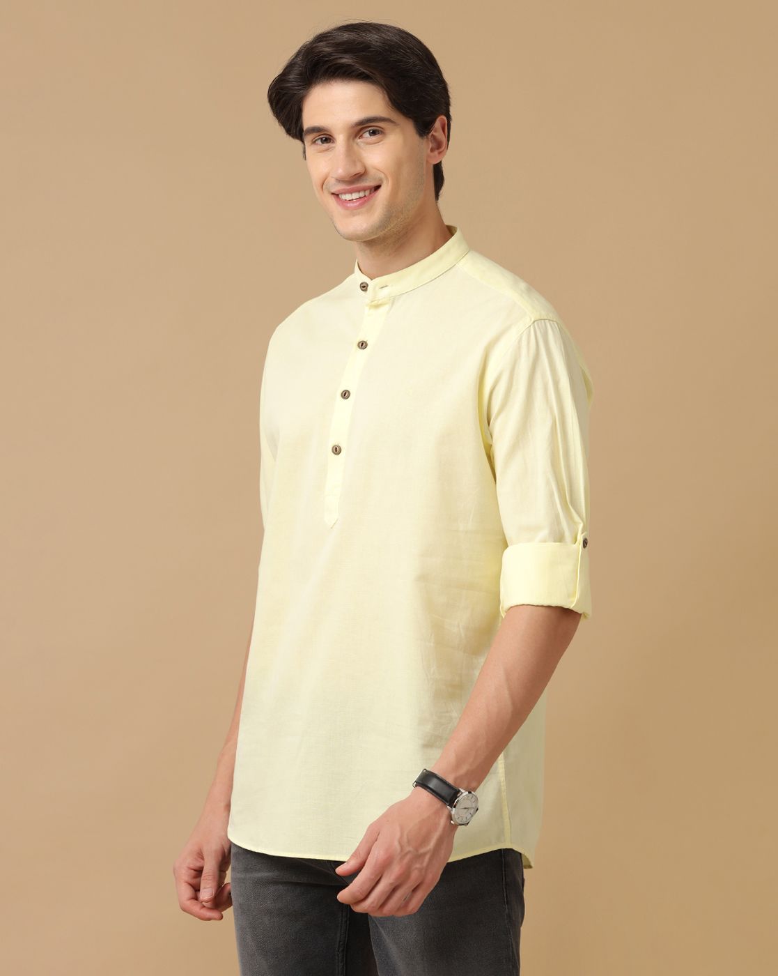Men's Blended Linen Yellow Solid Contemporary Fit Full Sleeve Casual Shirt