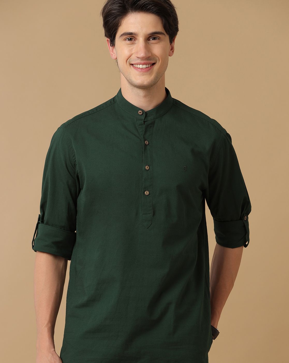 Men's Blended Linen Green Solid Contemporary Fit Full Sleeve Casual Shirt