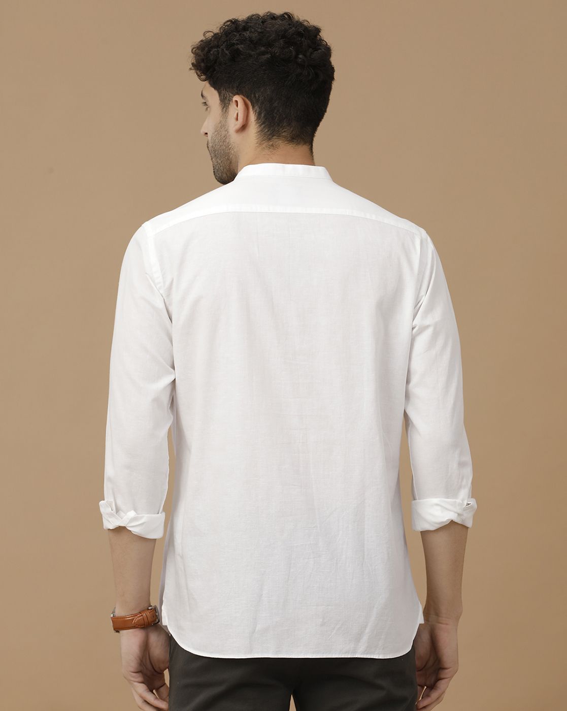Men's Blended Linen White Solid Contemporary Fit Full Sleeve Casual Shirt