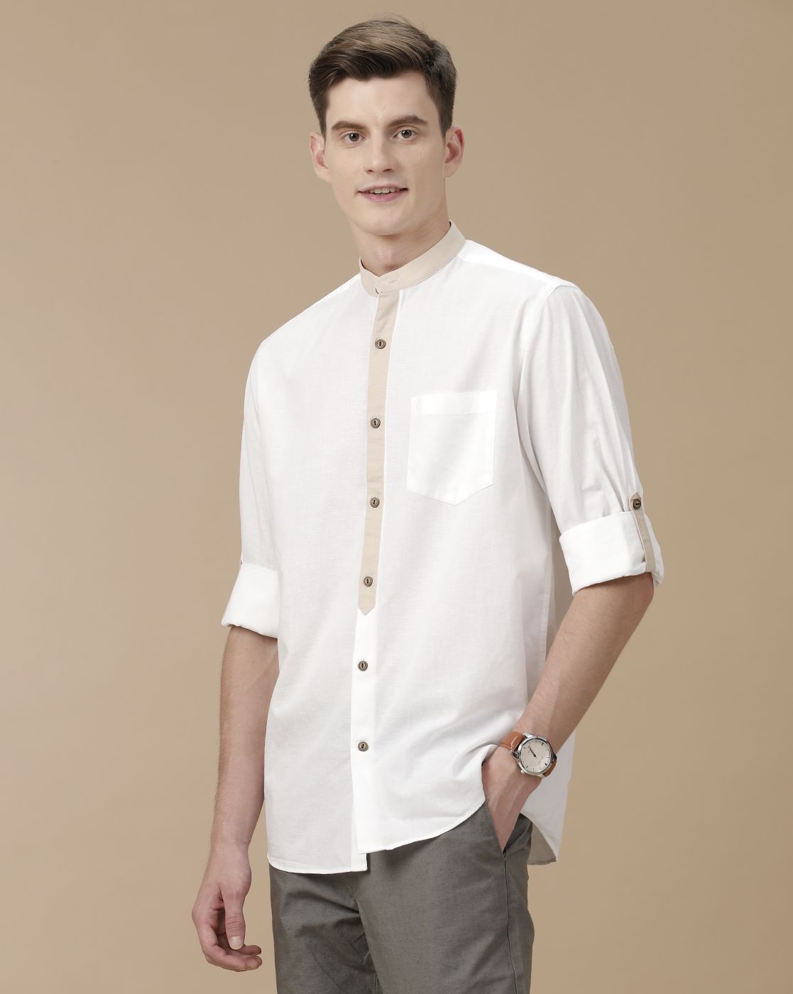 Men's Blended Linen White Solid Contemporary Fit Full Sleeve Casual Shirt