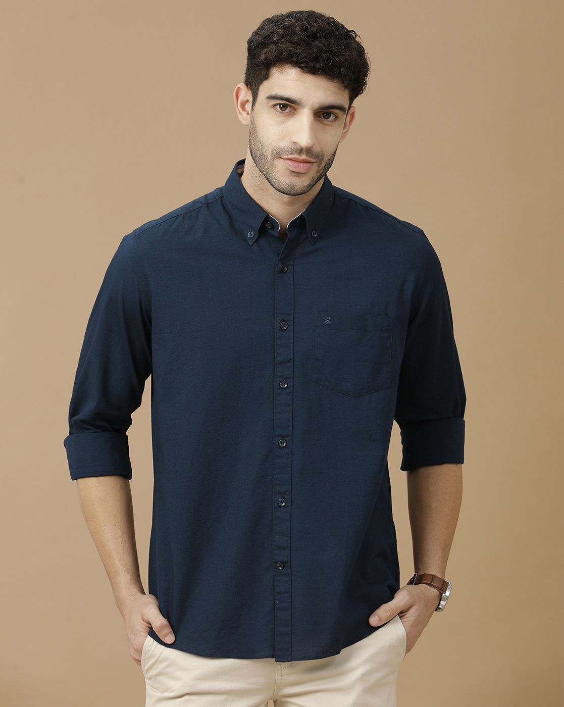 Men's Blended Linen Blue Solid Contemporary Fit Full Sleeve Casual Shirt