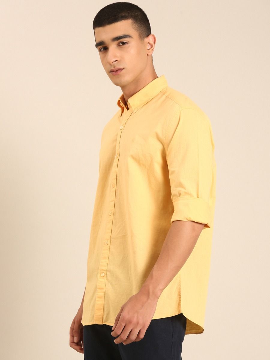 CAVALLO by Linen Club Men's Blended Linen Yellow Solid Contemporary Fit Full Sleeve Casual Shirt