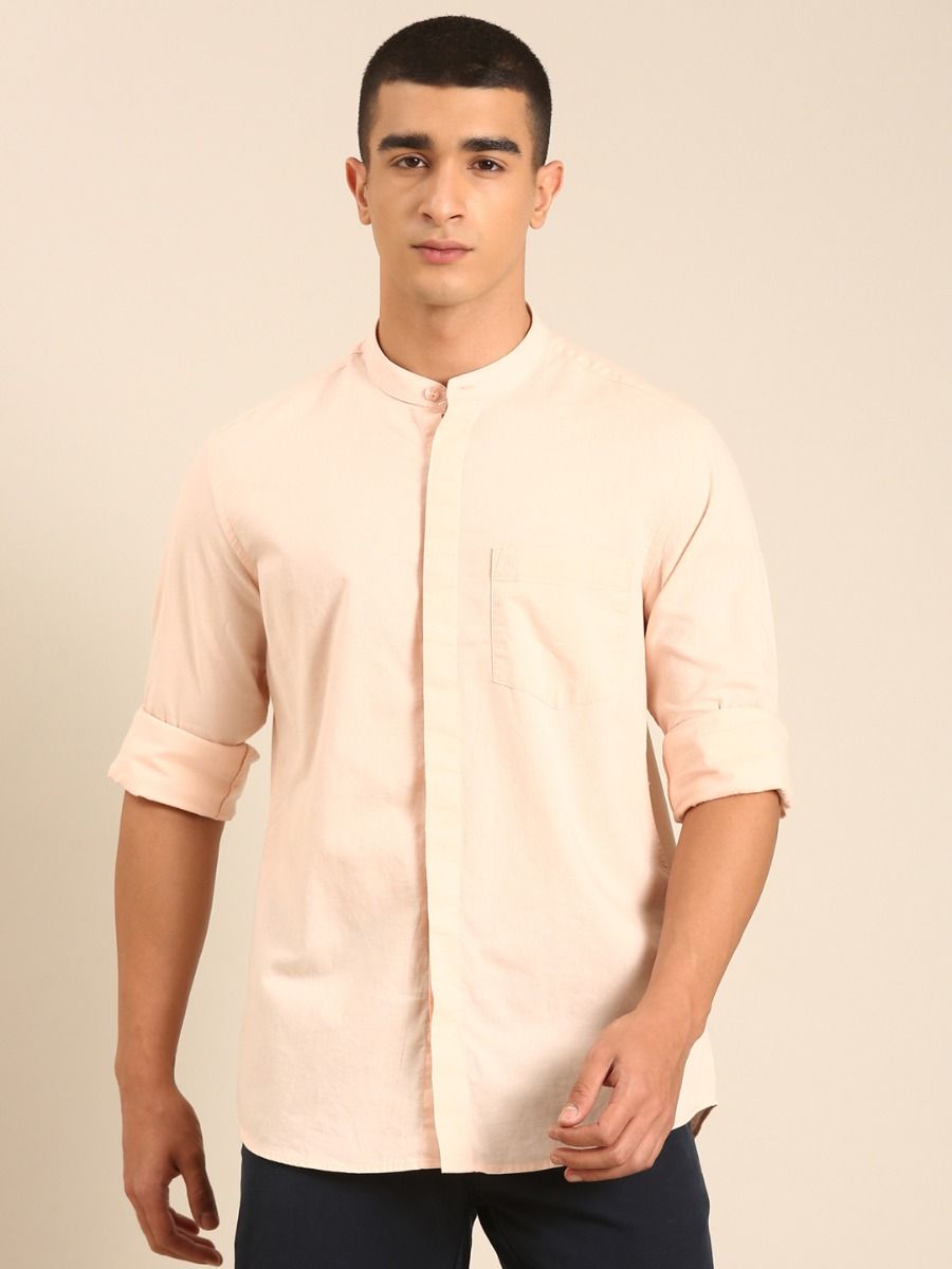 CAVALLO by Linen Club Men's Blended Linen Light Peach Solid Contemporary Fit Full Sleeve Casual Shirt