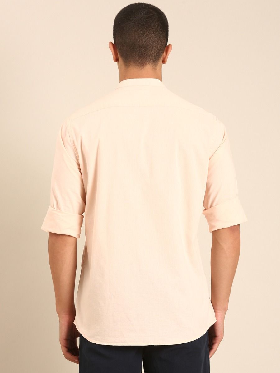 CAVALLO by Linen Club Men's Blended Linen Light Peach Solid Contemporary Fit Full Sleeve Casual Shirt