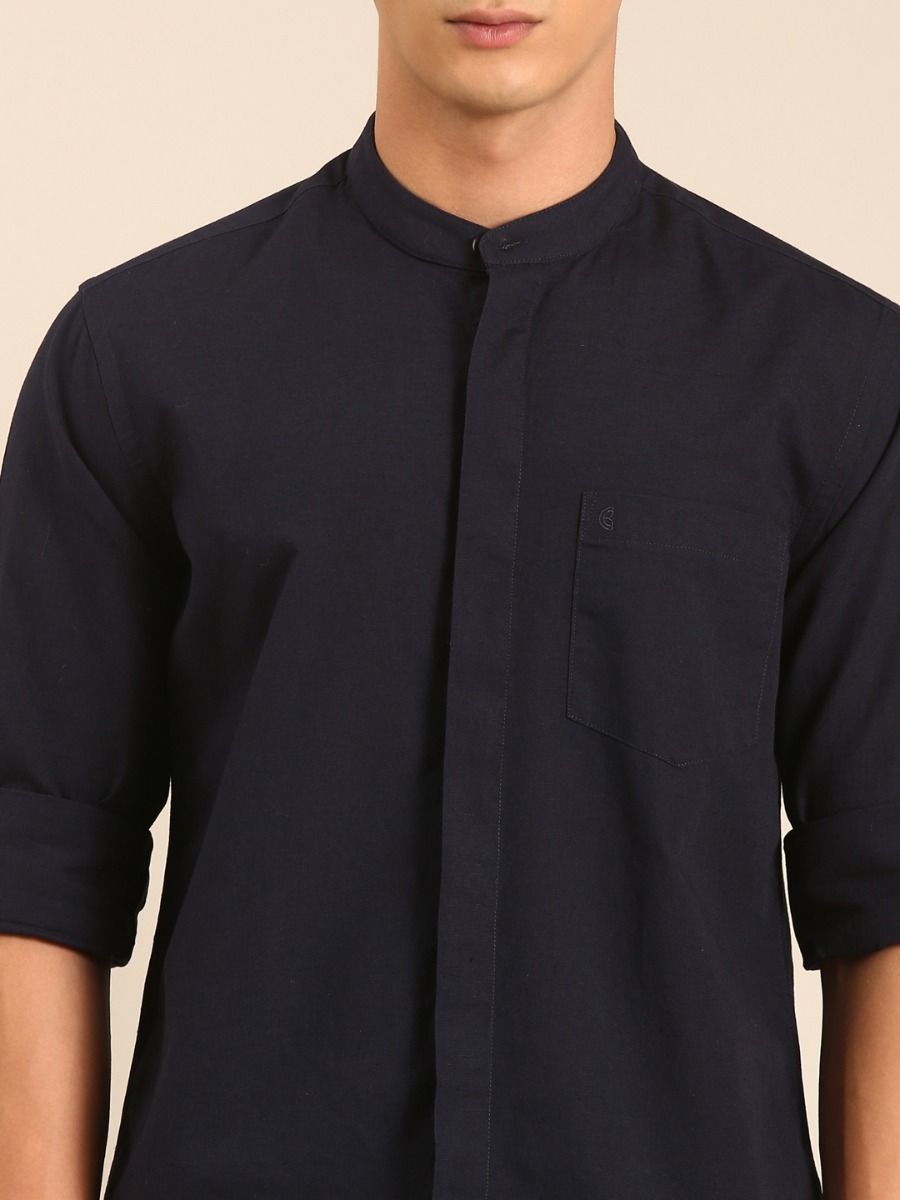 CAVALLO by Linen Club Men's Blended Linen Navy Solid Contemporary Fit Full Sleeve Casual Shirt