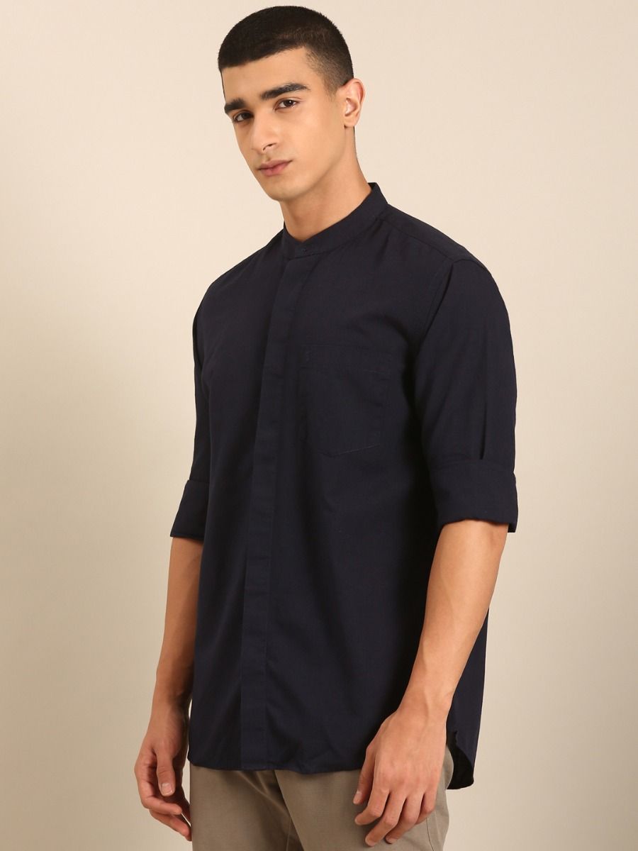 CAVALLO by Linen Club Men's Blended Linen Navy Solid Contemporary Fit Full Sleeve Casual Shirt