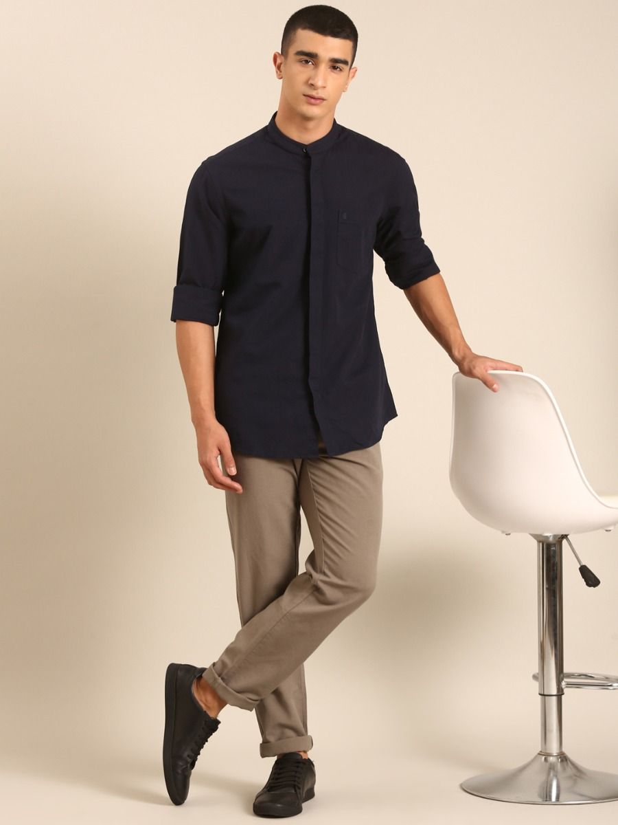 CAVALLO by Linen Club Men's Blended Linen Navy Solid Contemporary Fit Full Sleeve Casual Shirt