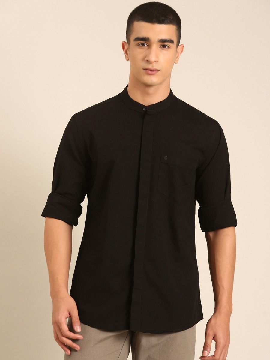 CAVALLO by Linen Club Men's Blended Linen Black Solid Contemporary Fit Full Sleeve Casual Shirt