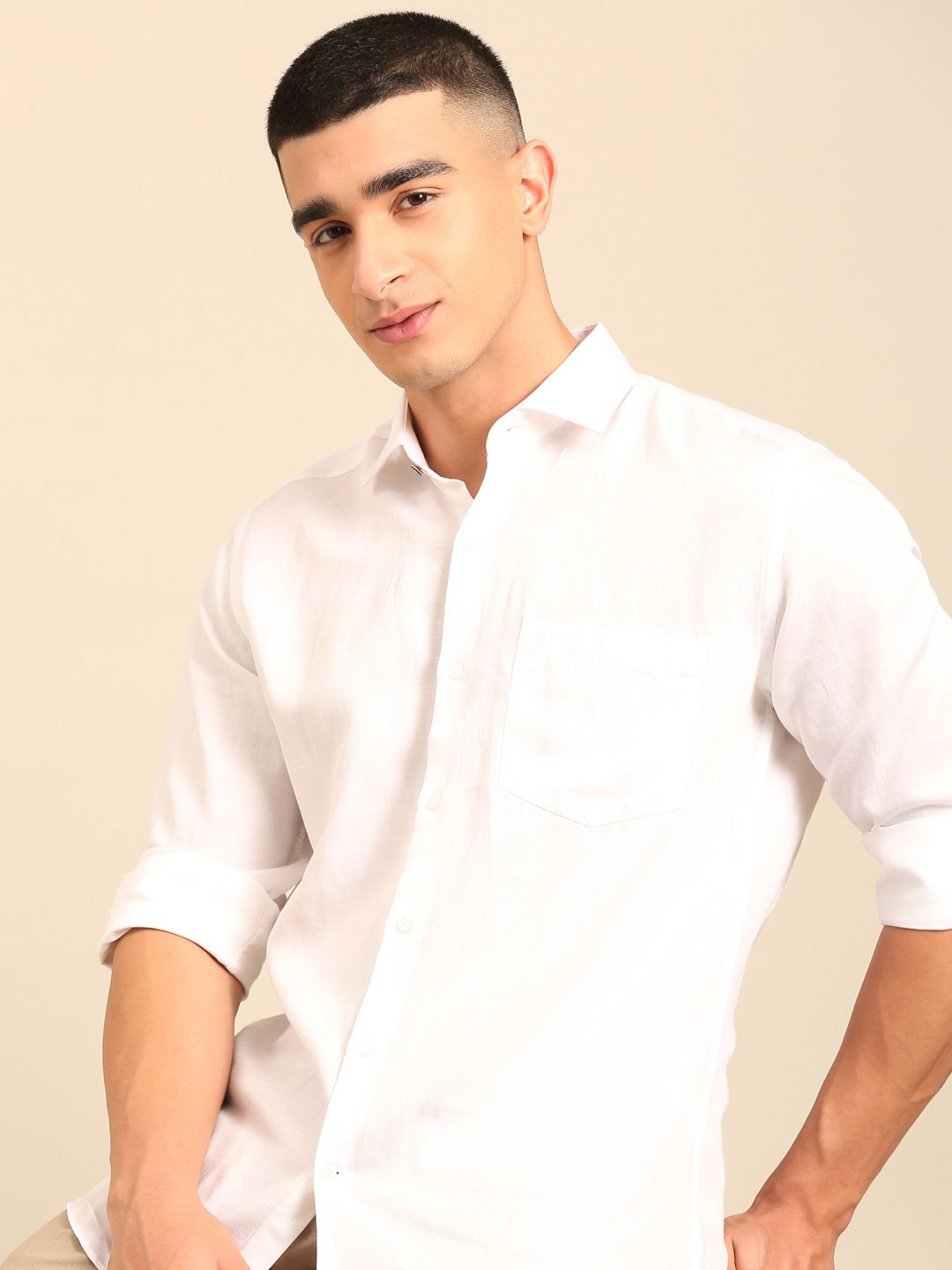 Cavallo by Linen Club Men's Contemporary Fit Linen blend Full Sleeve Solid Shirt CASFSD856M315