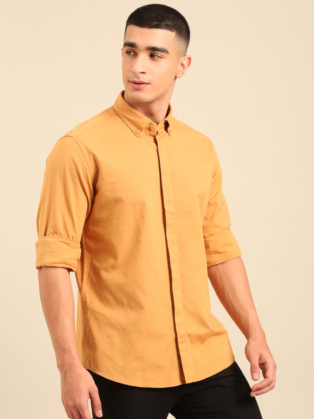 Cavallo by Linen Club Men's Contemporary Fit Linen blend Full Sleeve Solid Shirt CASFSD861L986