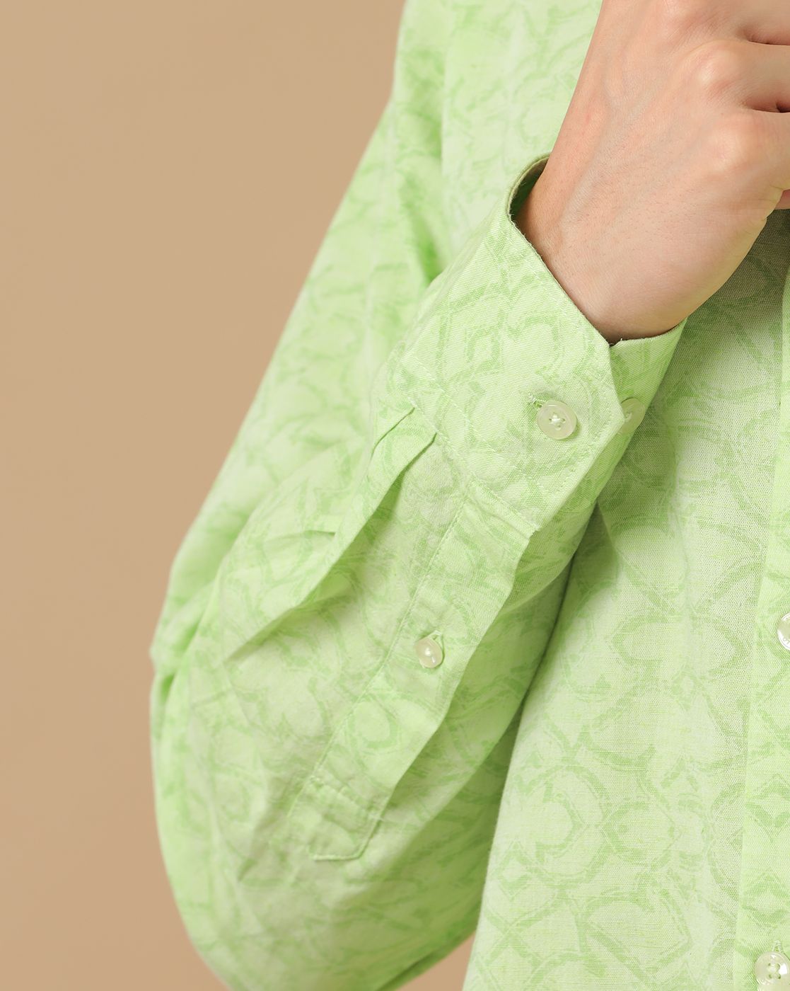 Men's Blended Linen Green Printed Contemporary Fit Full Sleeve Casual Shirt