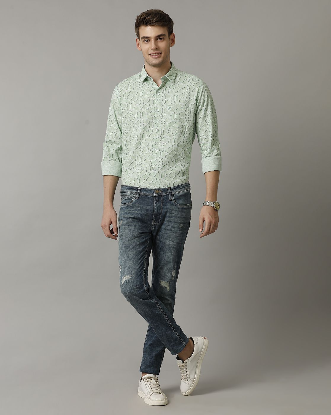Men's Blended Linen Green Printed Contemporary Fit Full Sleeve Casual Shirt