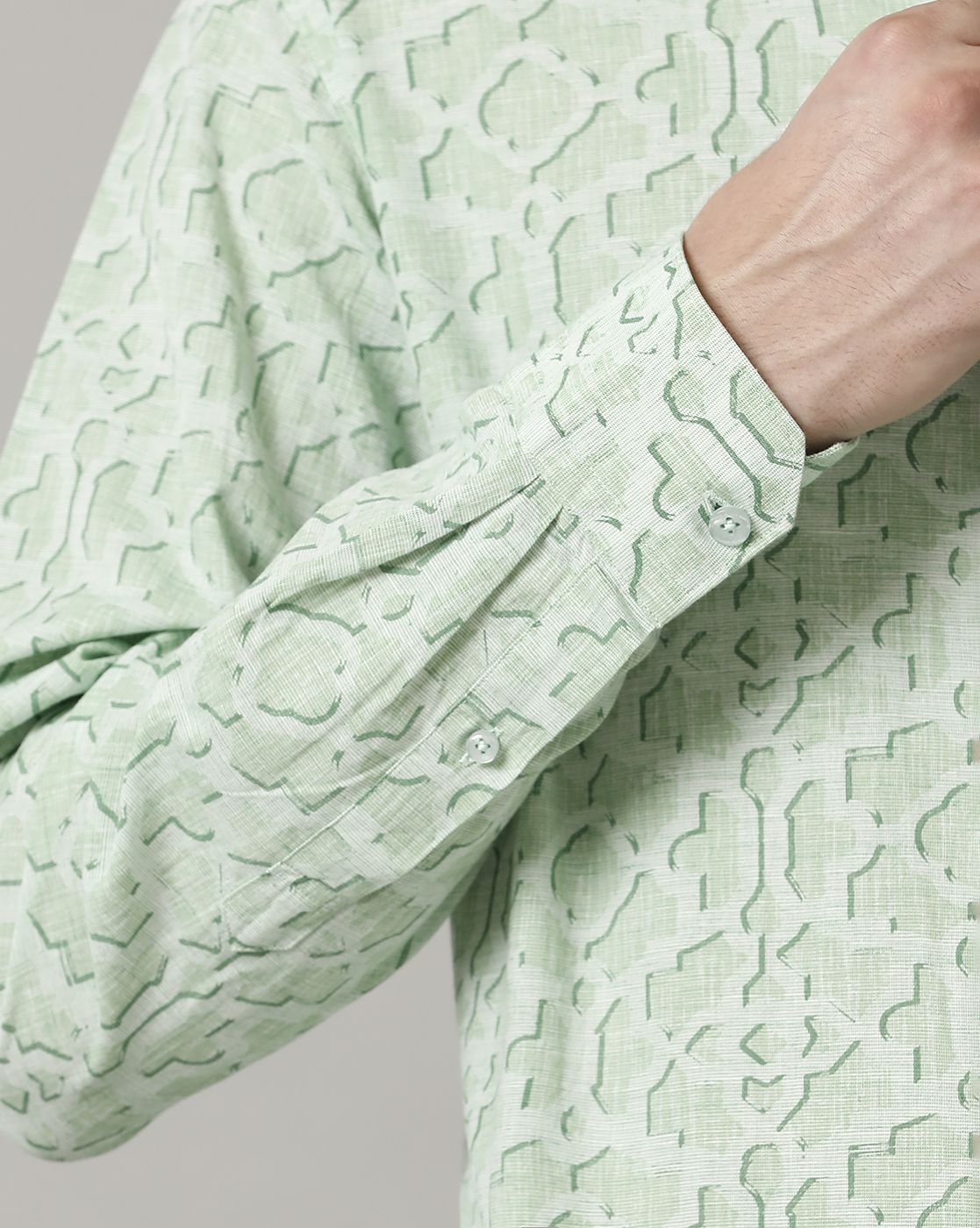 Men's Blended Linen Green Printed Contemporary Fit Full Sleeve Casual Shirt