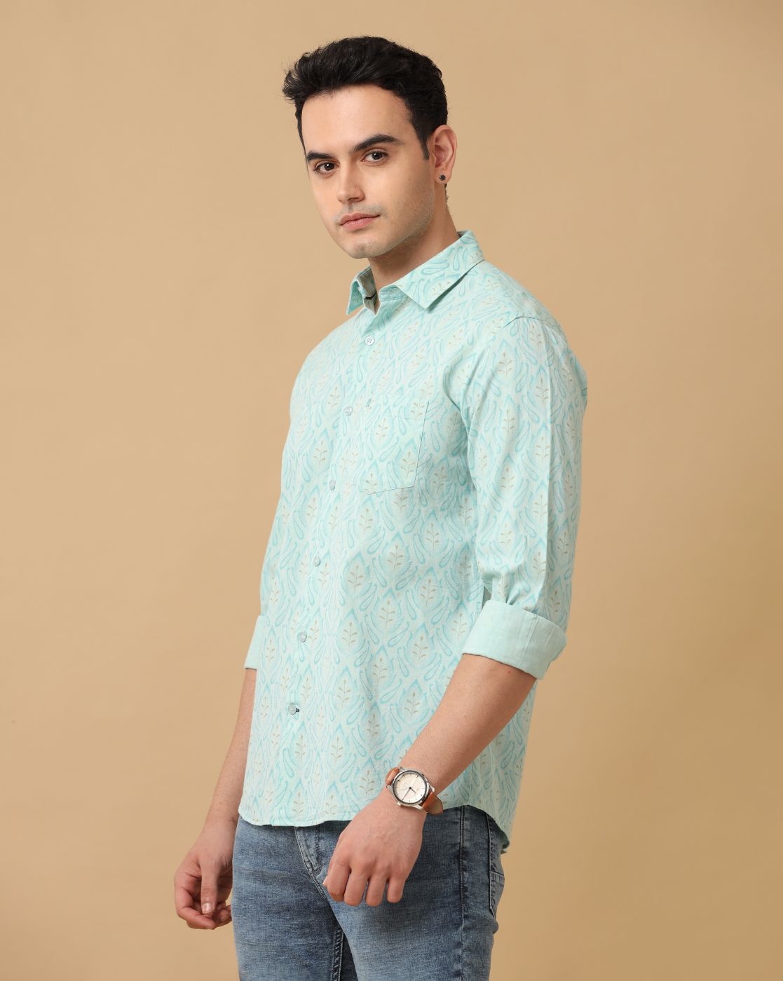Men's Blended Linen Blue Printed Contemporary Fit Full Sleeve Casual Shirt