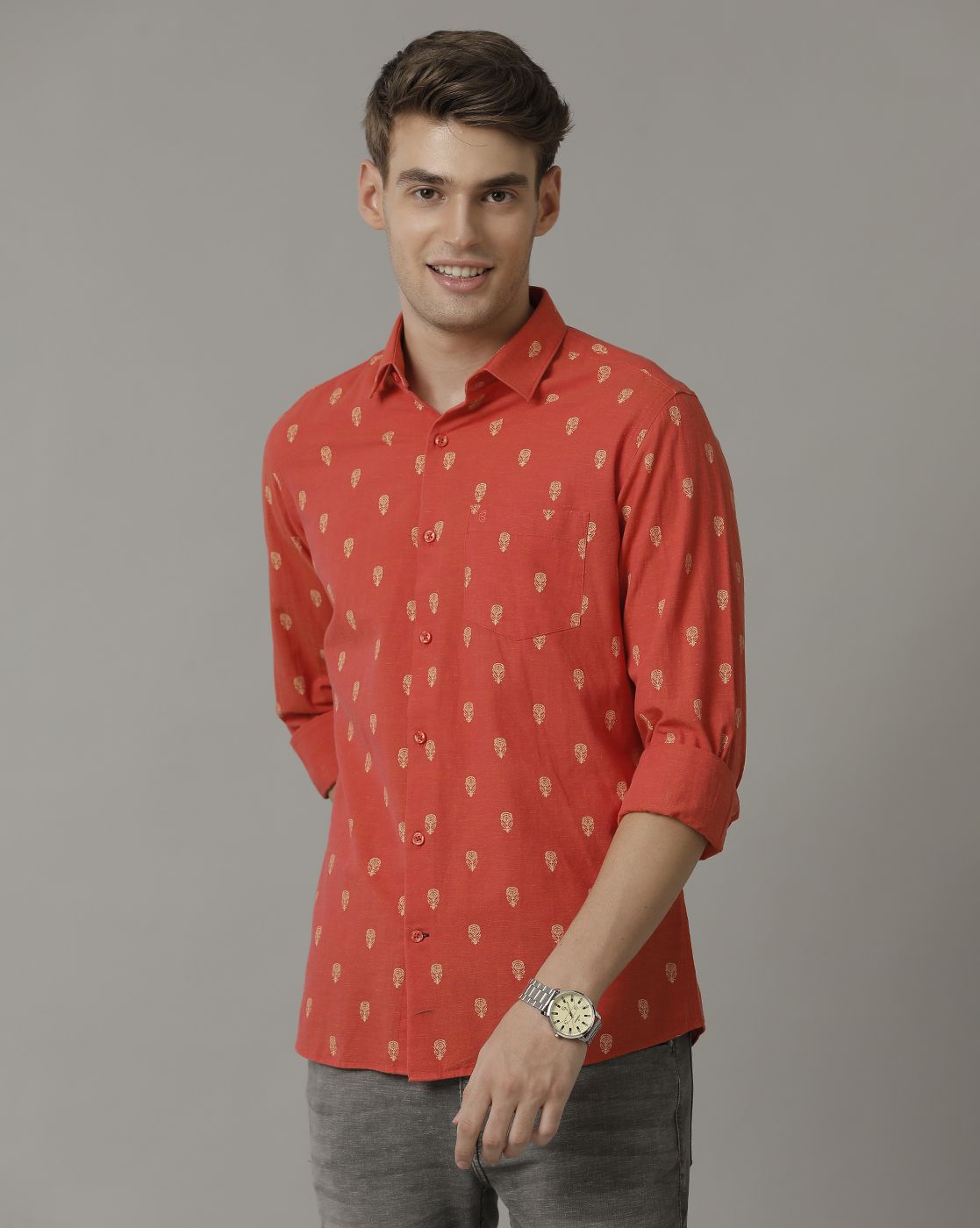 Men's Blended Linen Red Printed Contemporary Fit Full Sleeve Casual Shirt
