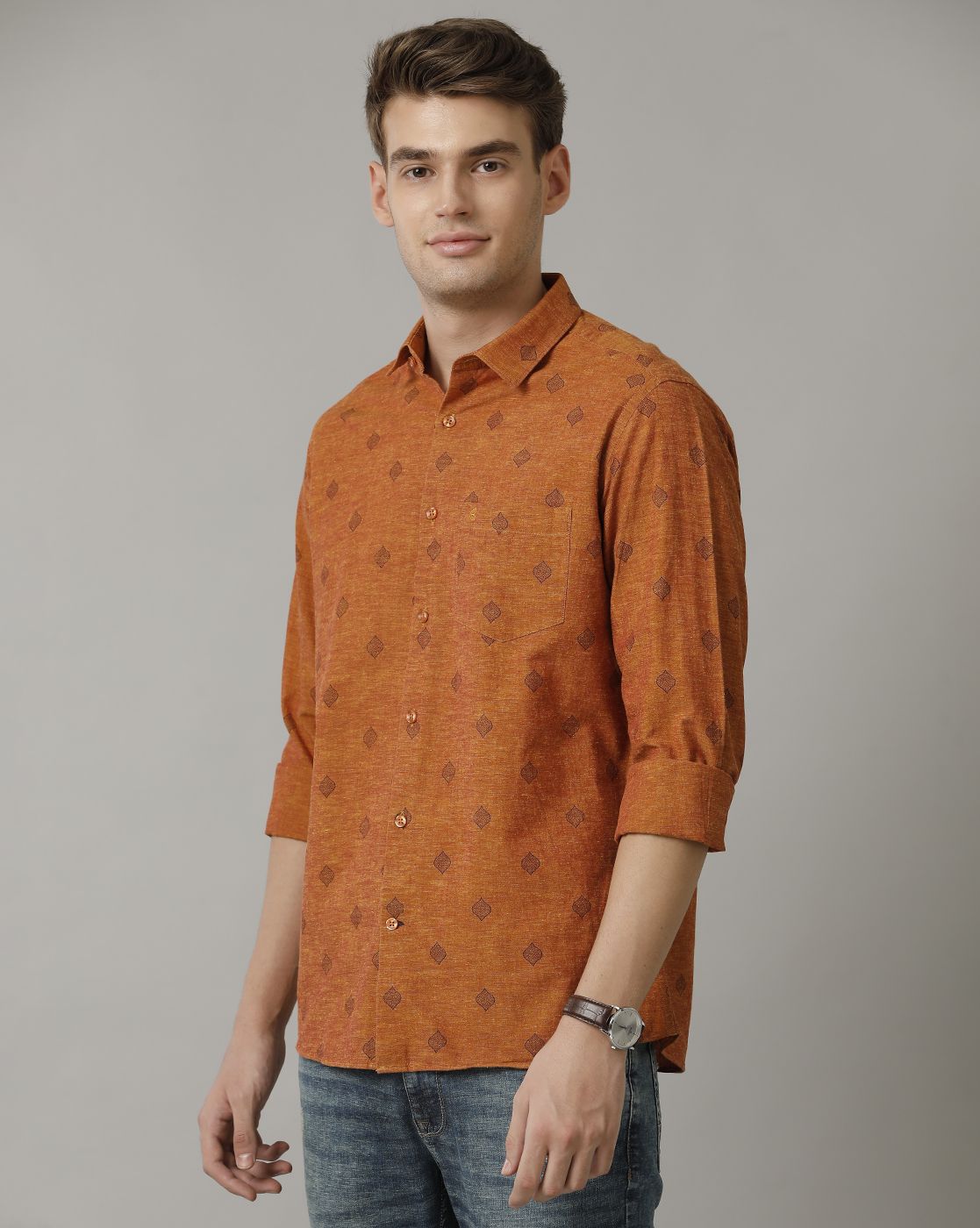 Men's Blended Linen Orange Printed Contemporary Fit Full Sleeve Casual Shirt