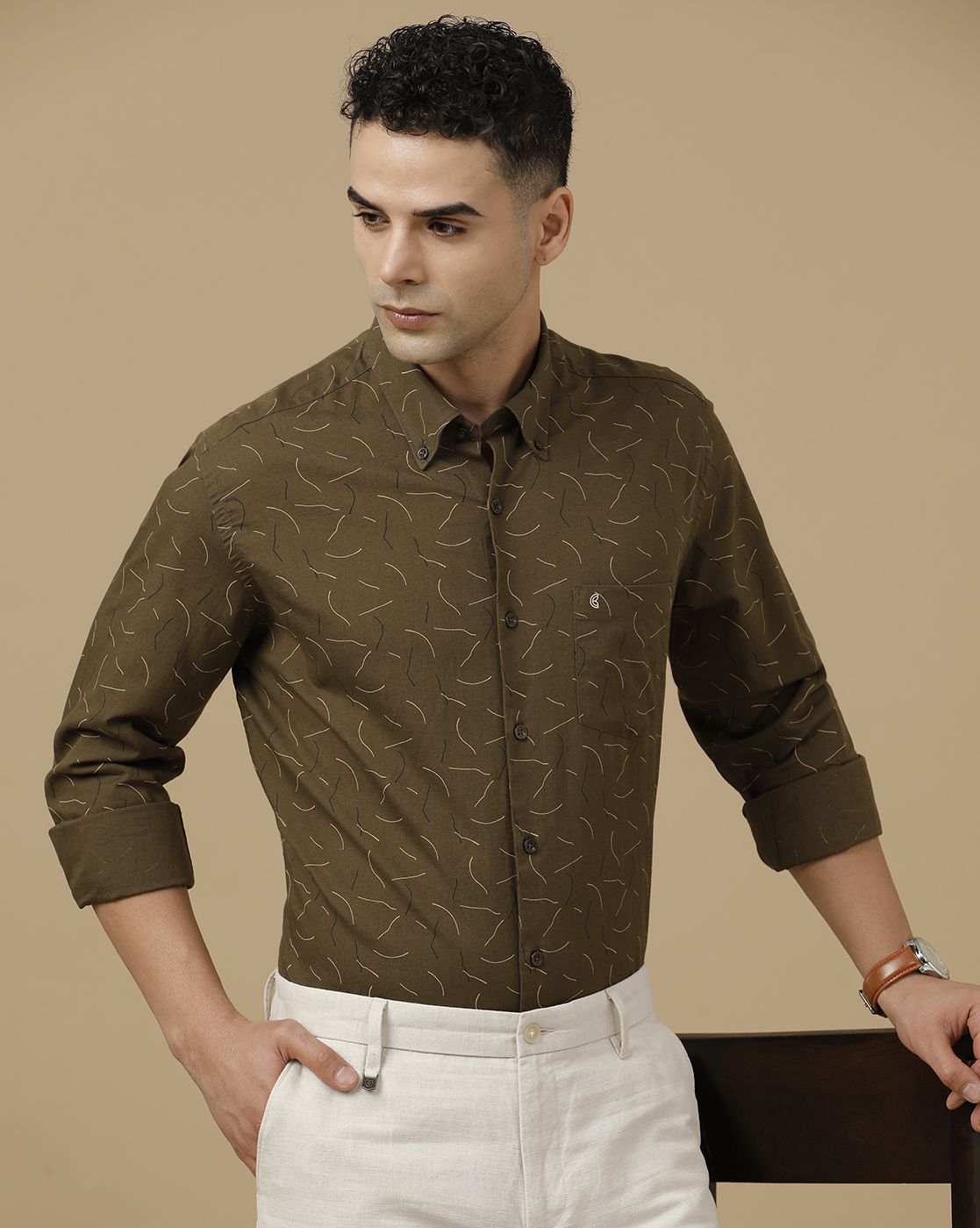 CAVALLO by Linen Club Men's Blended Linen Olive Printed Contemporary Fit Full Sleeve Casual Shirt