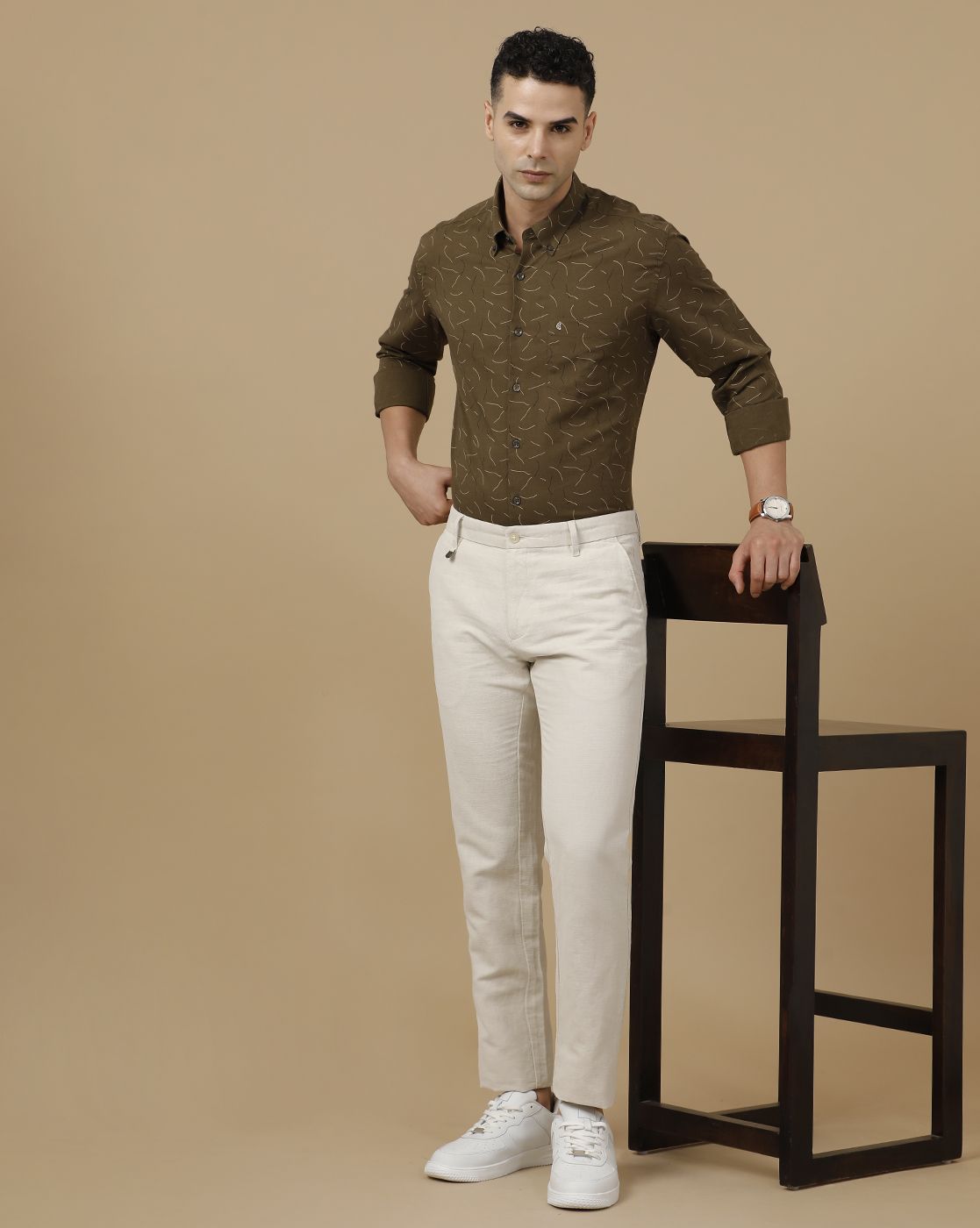 CAVALLO by Linen Club Men's Blended Linen Olive Printed Contemporary Fit Full Sleeve Casual Shirt