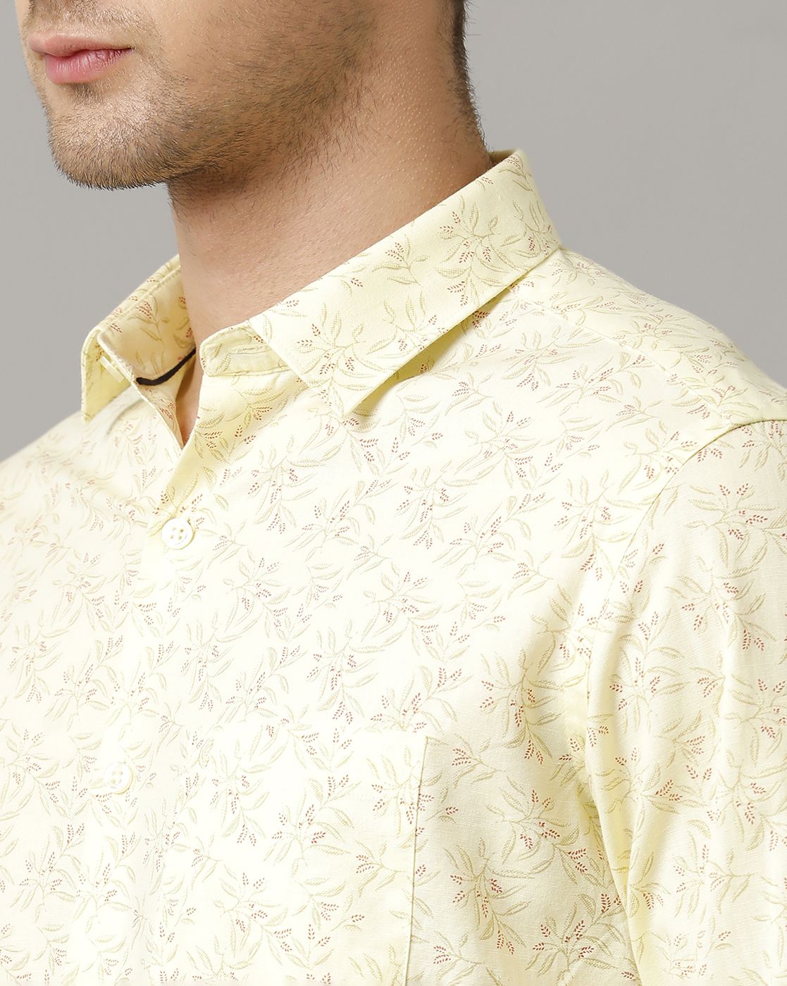 Men's Blended Linen Yellow Printed Contemporary Fit Full Sleeve Sleeve Casual Shirt