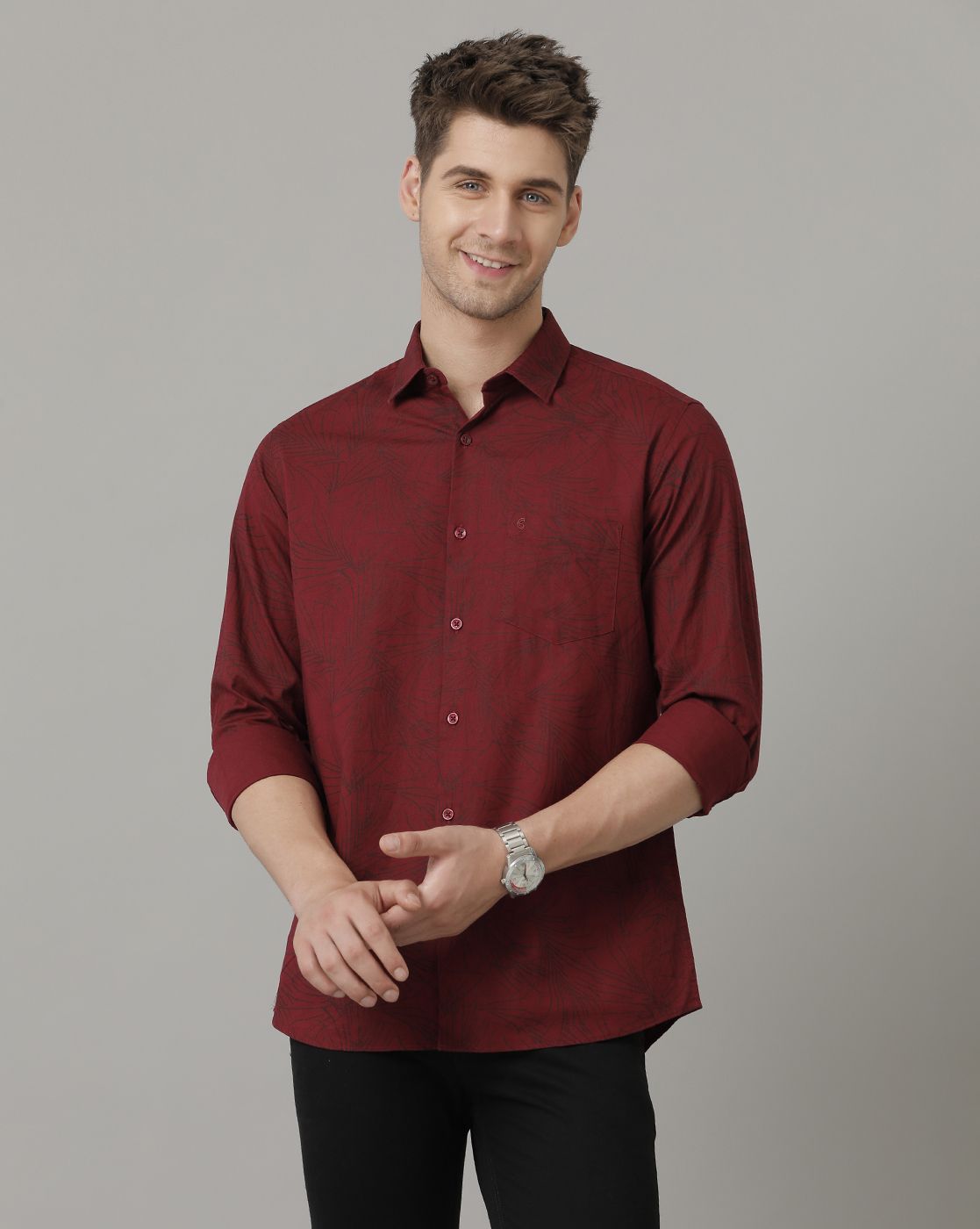 Men's Blended Linen Red Printed Contemporary Fit Full Sleeve Sleeve Casual Shirt