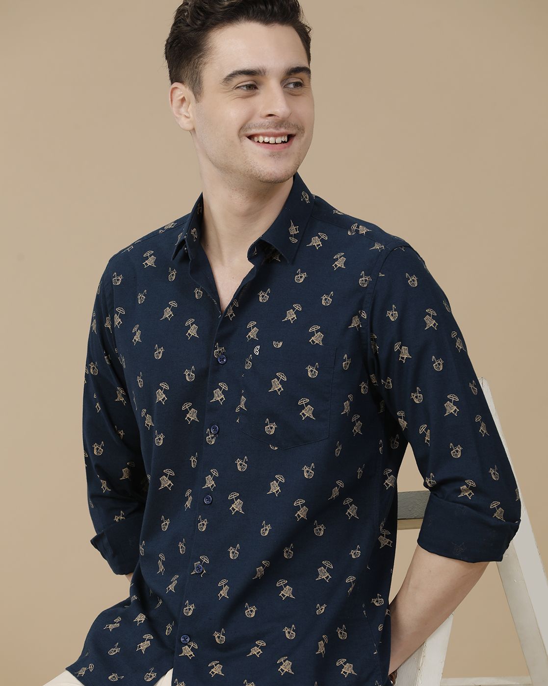 CAVALLO by Linen Club Men's Blended Linen Navy Blue Printed Contemporary Fit Full Sleeve Casual Shirt