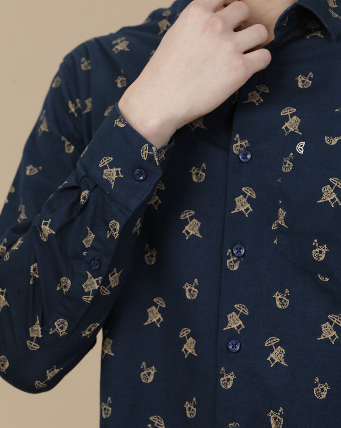 CAVALLO by Linen Club Men's Blended Linen Navy Blue Printed Contemporary Fit Full Sleeve Casual Shirt