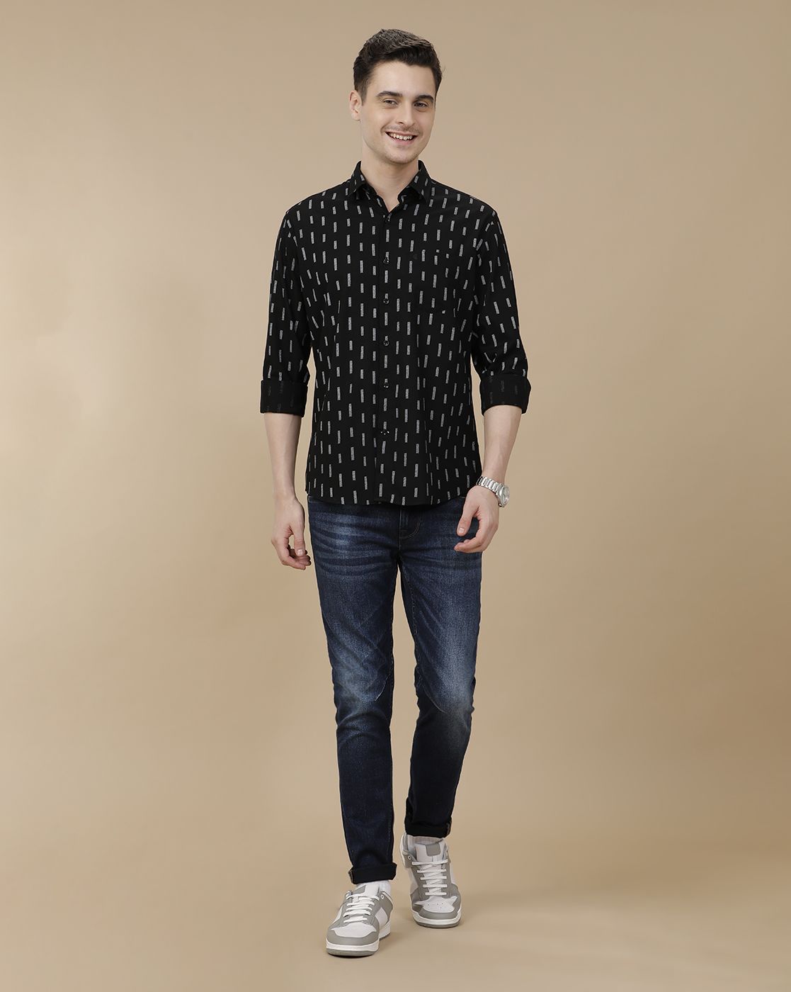CAVALLO by Linen Club Men's Blended Linen Black Printed Contemporary Fit Full Sleeve Casual Shirt