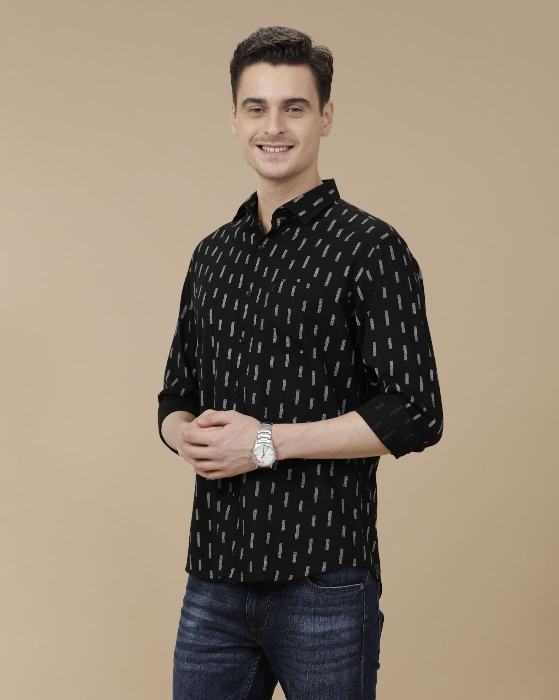 CAVALLO by Linen Club Men's Blended Linen Black Printed Contemporary Fit Full Sleeve Casual Shirt
