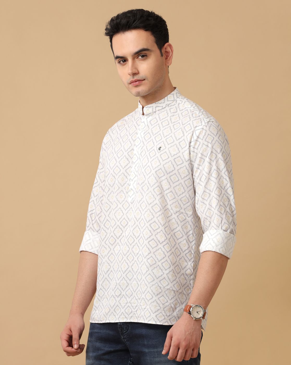 Men's Blended Linen White Printed Contemporary Fit Full Sleeve Casual Shirt