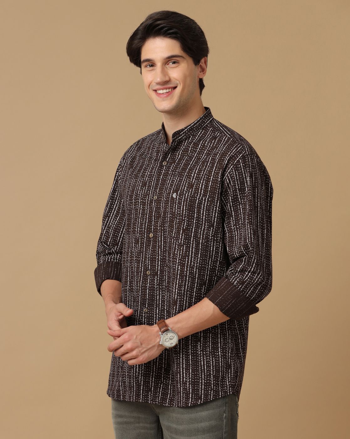 Men's Blended Linen Brown Printed Contemporary Fit Full Sleeve Casual Shirt
