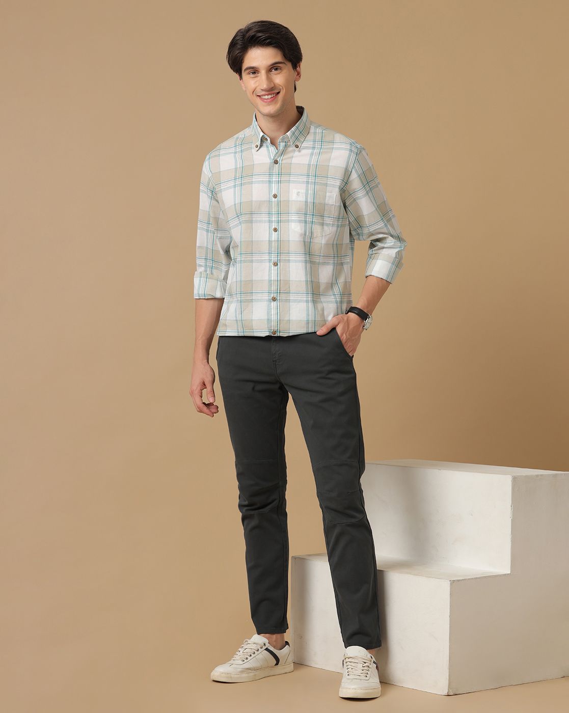 Men's Blended Linen Multicolor Checked Contemporary Fit Full Sleeve Casual Shirt