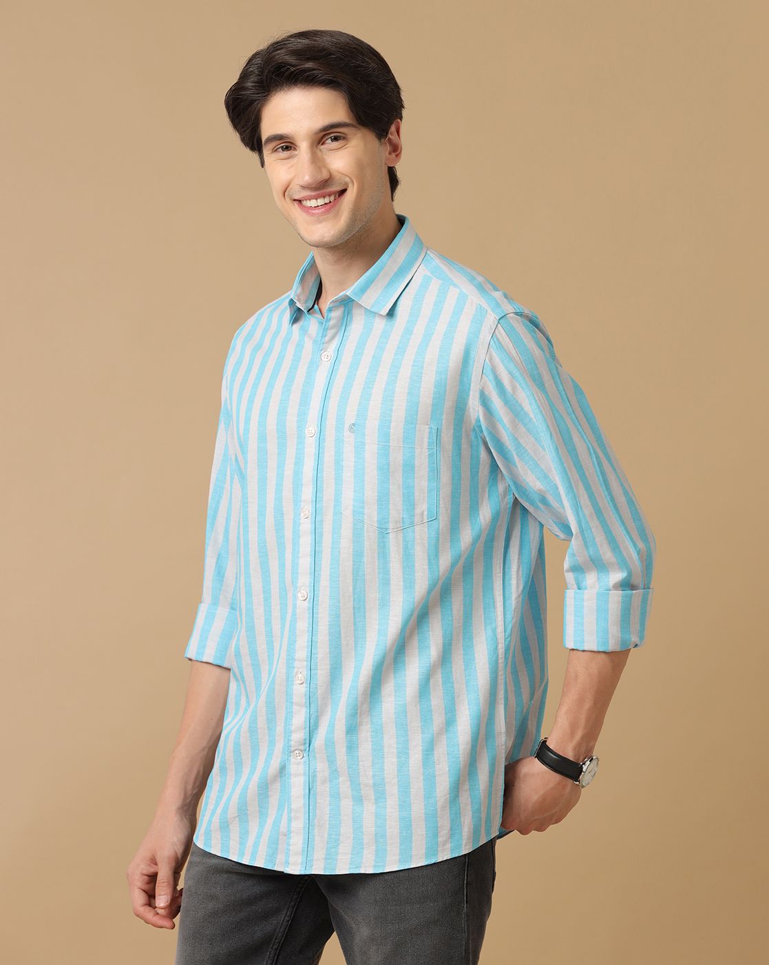 Men's Blended Linen Blue Striped Contemporary Fit Full Sleeve Casual Shirt