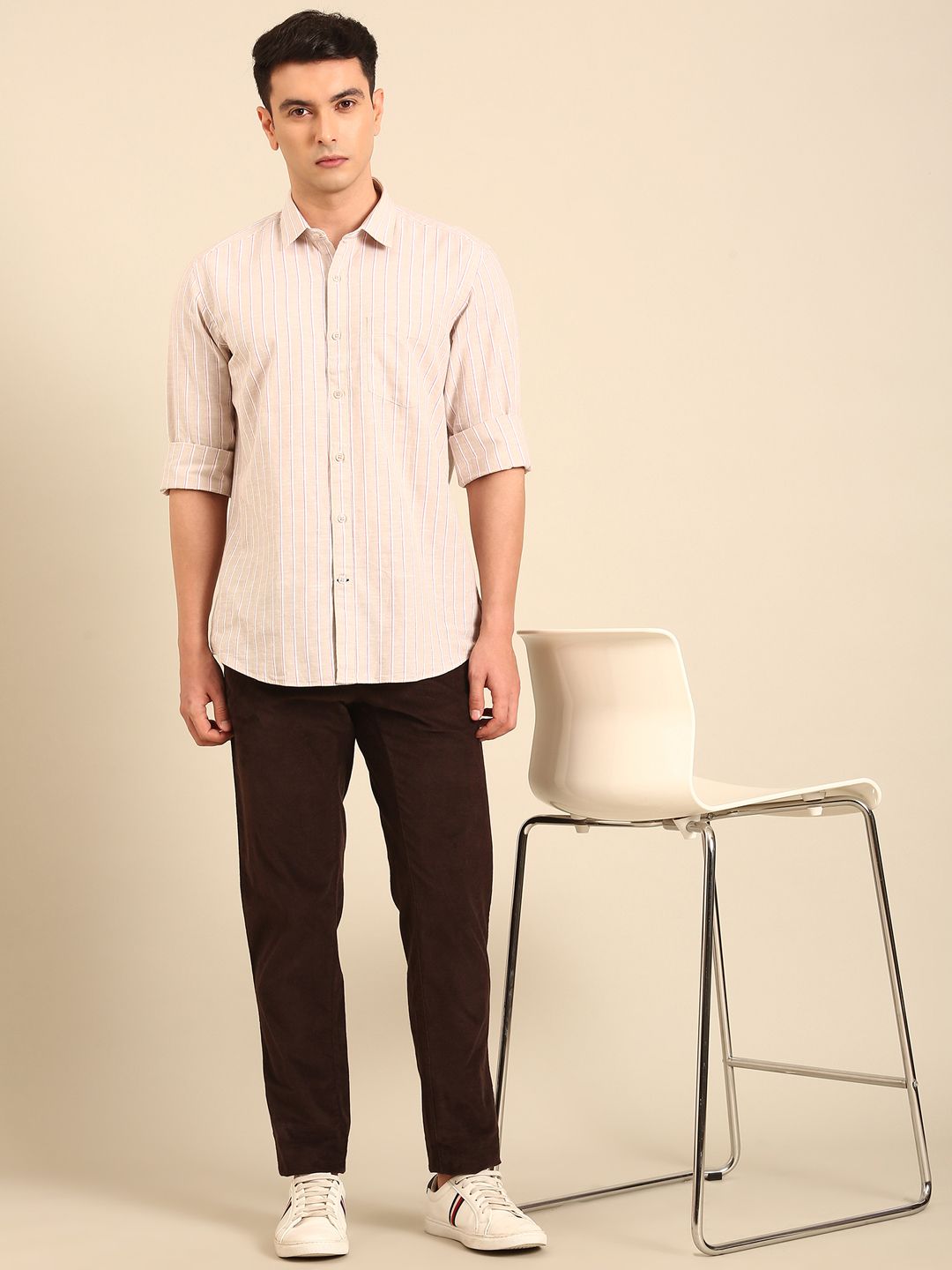 CAVALLO by Linen Club Men's Blended Linen Beige Striped Contemporary Fit Full Sleeve Casual Shirt