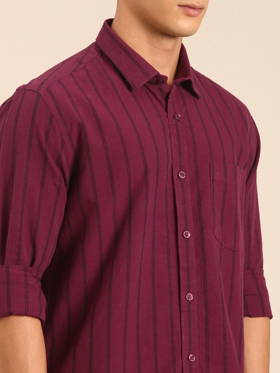 CAVALLO by Linen Club Men's Blended Linen Maroon Striped Contemporary Fit Full Sleeve Casual Shirt