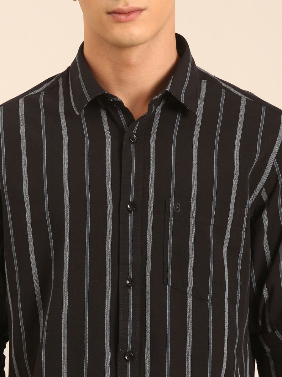 CAVALLO by Linen Club Men's Blended Linen Black Striped Contemporary Fit Full Sleeve Casual Shirt