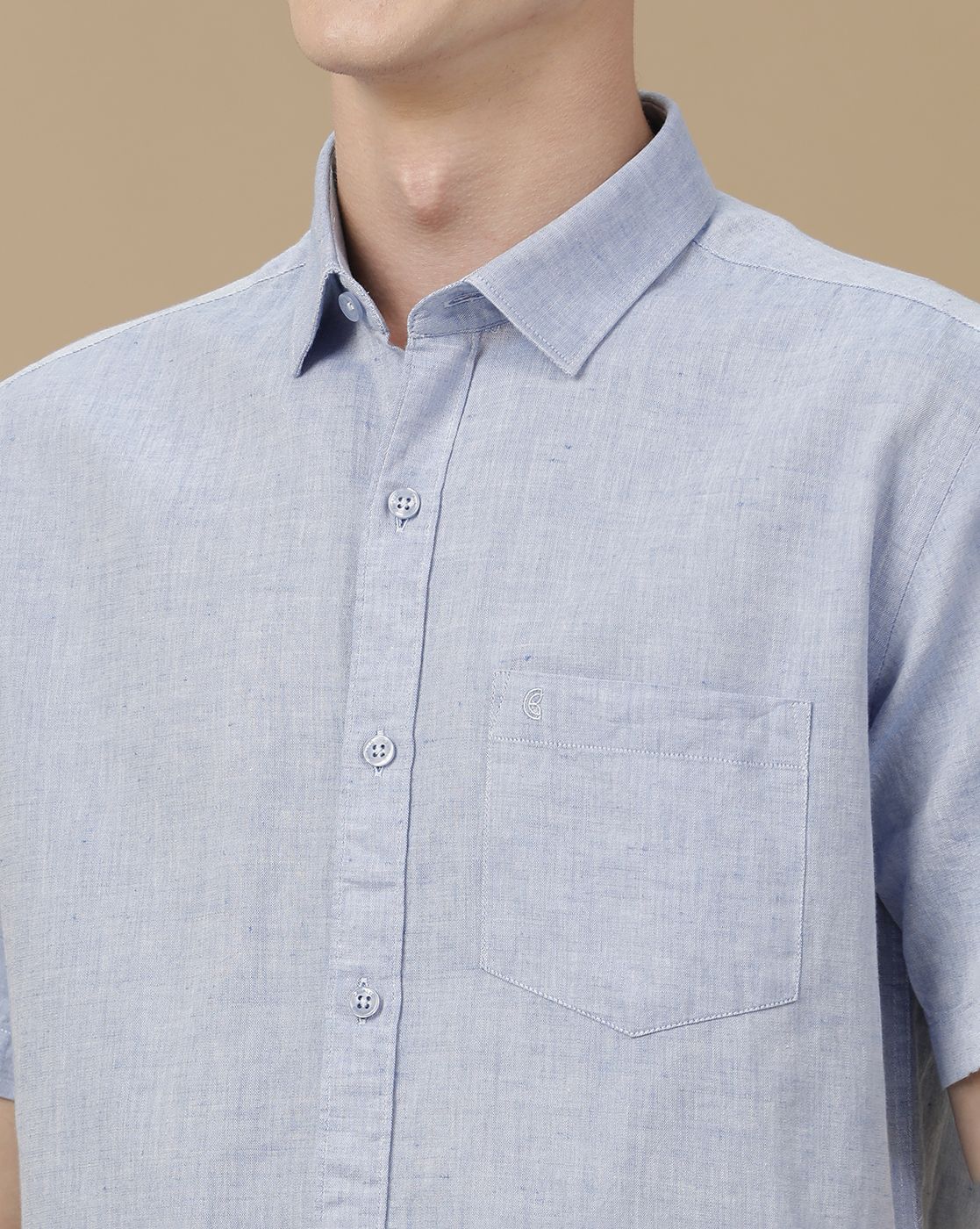 Men's Blended Linen Blue Solid Contemporary Fit Half Sleeve Casual Shirt
