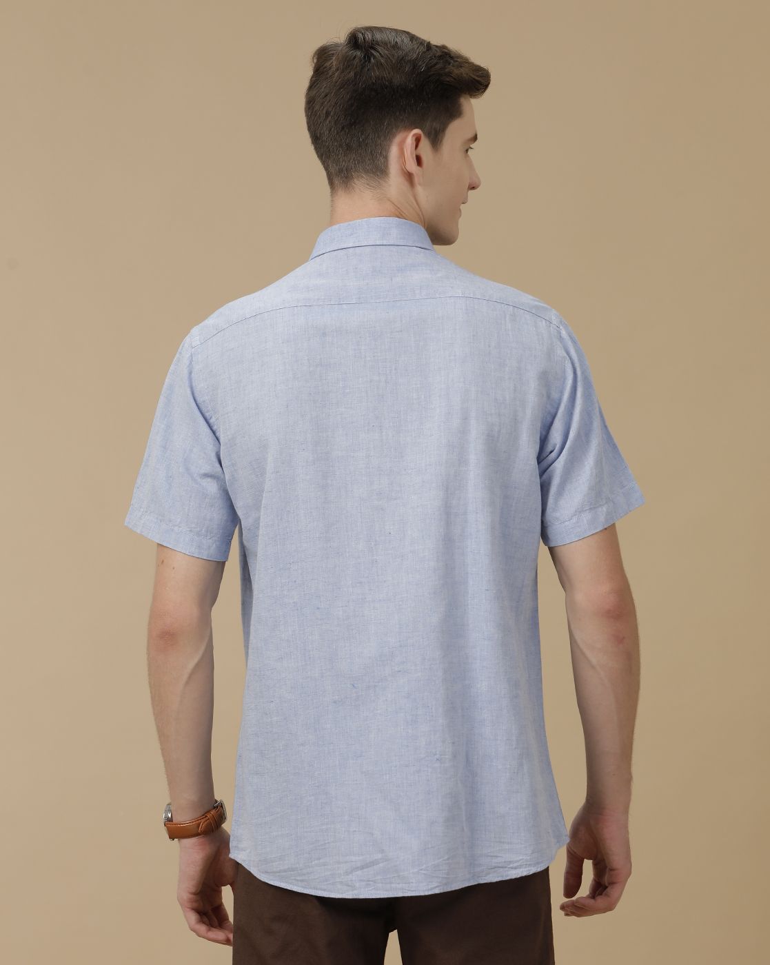 Men's Blended Linen Blue Solid Contemporary Fit Half Sleeve Casual Shirt