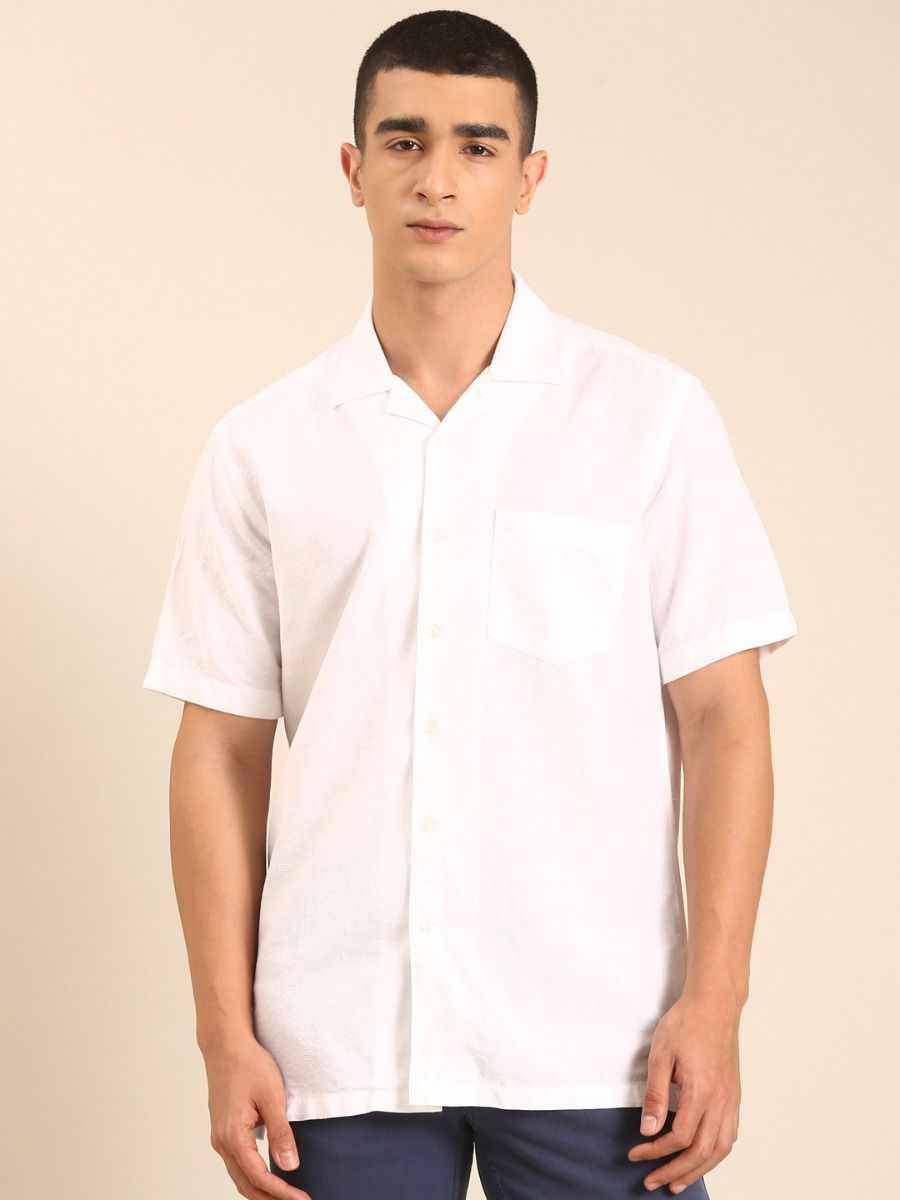 CAVALLO by Linen Club Men's Blended Linen White Printed Contemporary Fit Half Sleeve Casual Shirt