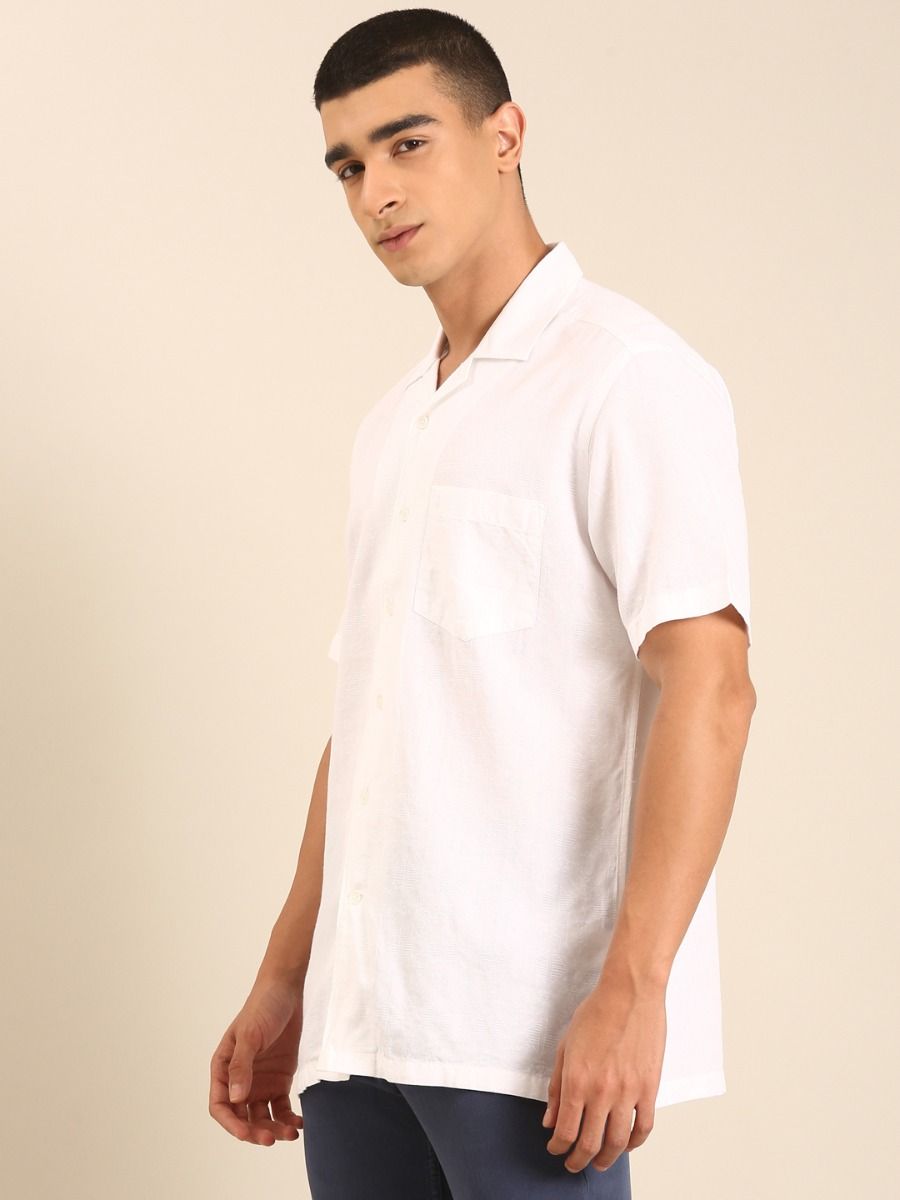 CAVALLO by Linen Club Men's Blended Linen White Printed Contemporary Fit Half Sleeve Casual Shirt