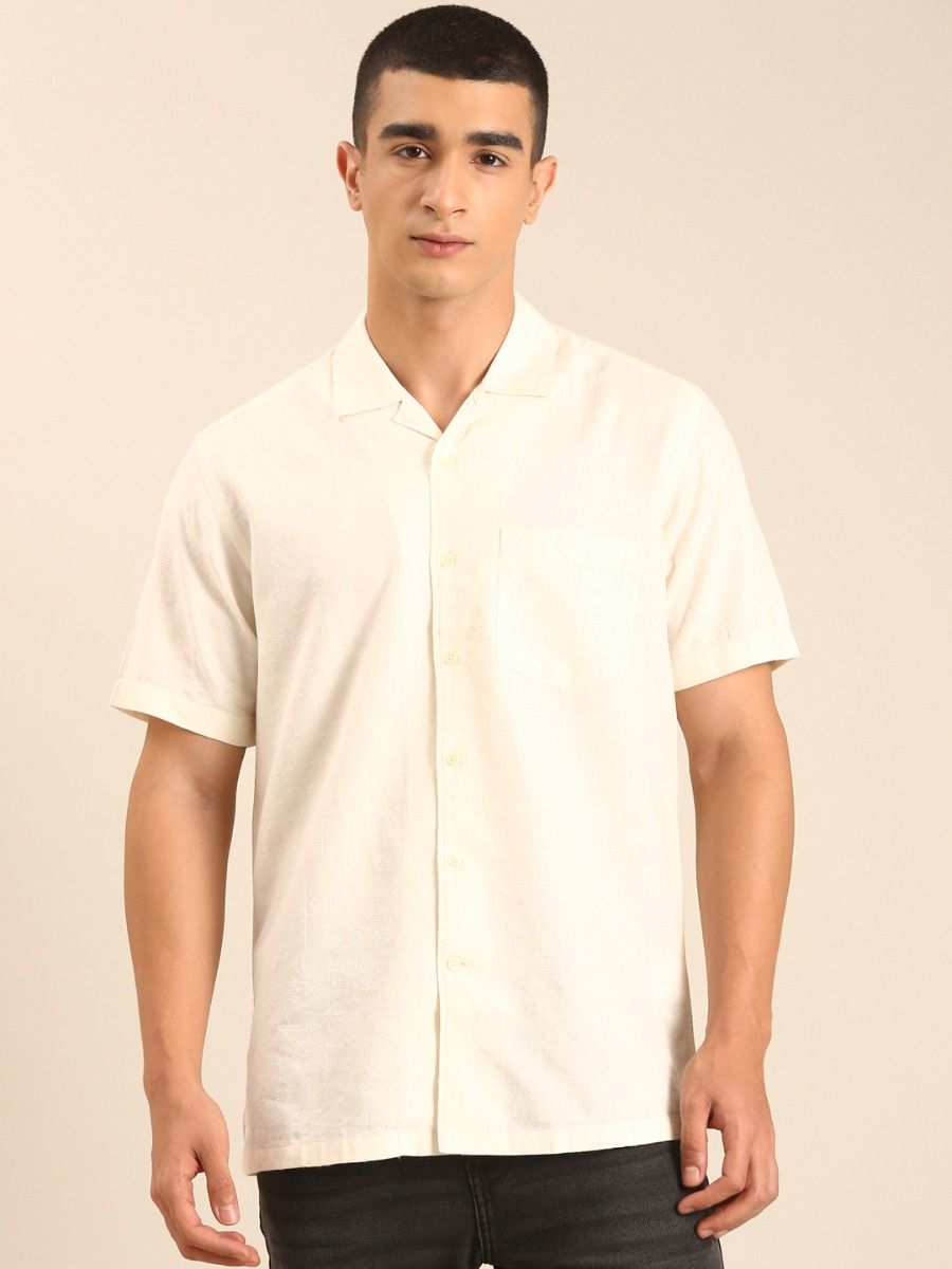 CAVALLO by Linen Club Men's Blended Linen Off White Printed Contemporary Fit Half Sleeve Casual Shirt