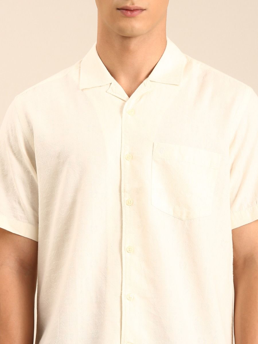CAVALLO by Linen Club Men's Blended Linen Off White Printed Contemporary Fit Half Sleeve Casual Shirt