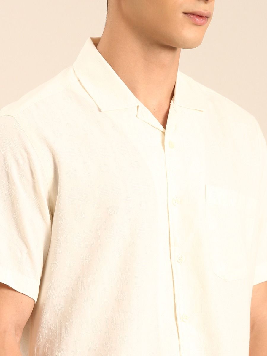 CAVALLO by Linen Club Men's Blended Linen Off White Printed Contemporary Fit Half Sleeve Casual Shirt