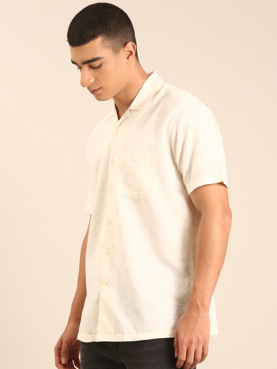CAVALLO by Linen Club Men's Blended Linen Off White Printed Contemporary Fit Half Sleeve Casual Shirt